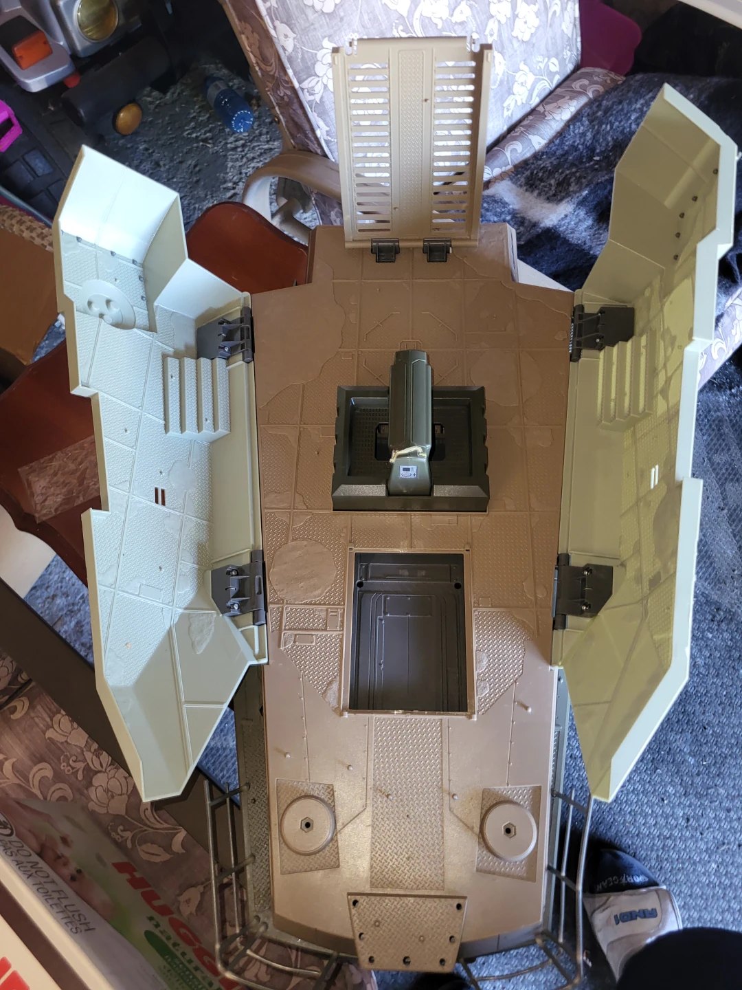 GI JOE Mobile Command Center Toy Truck - photo 5