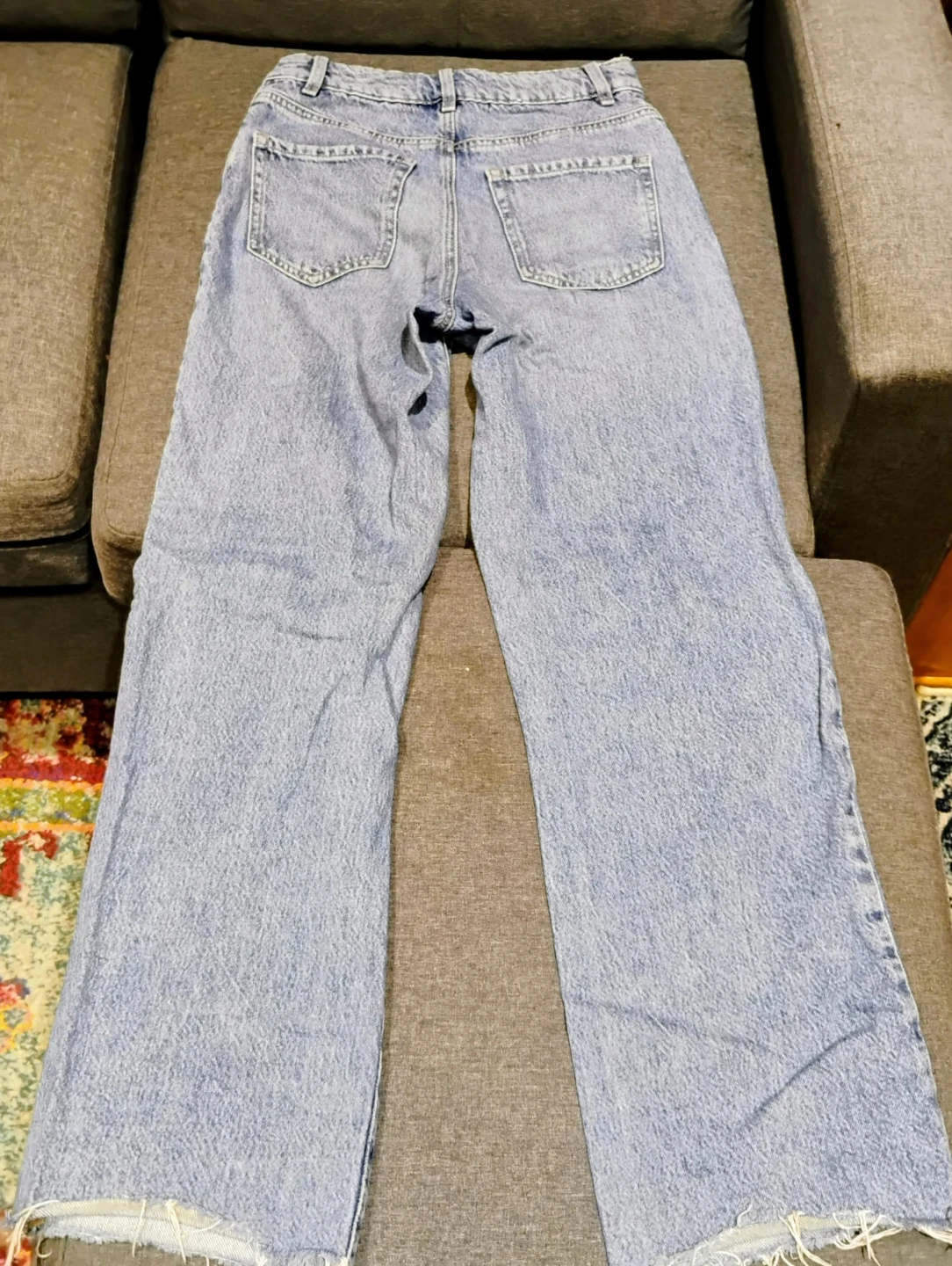 Light Wash Wide Leg Jeans - photo 2