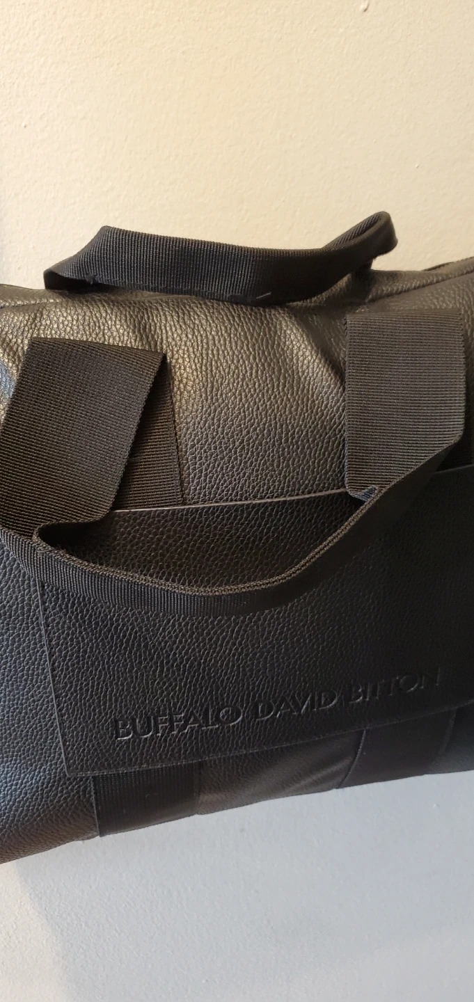 Buffalo David Bitton Leather Crossbody Bag Leather  Brand New - photo 3