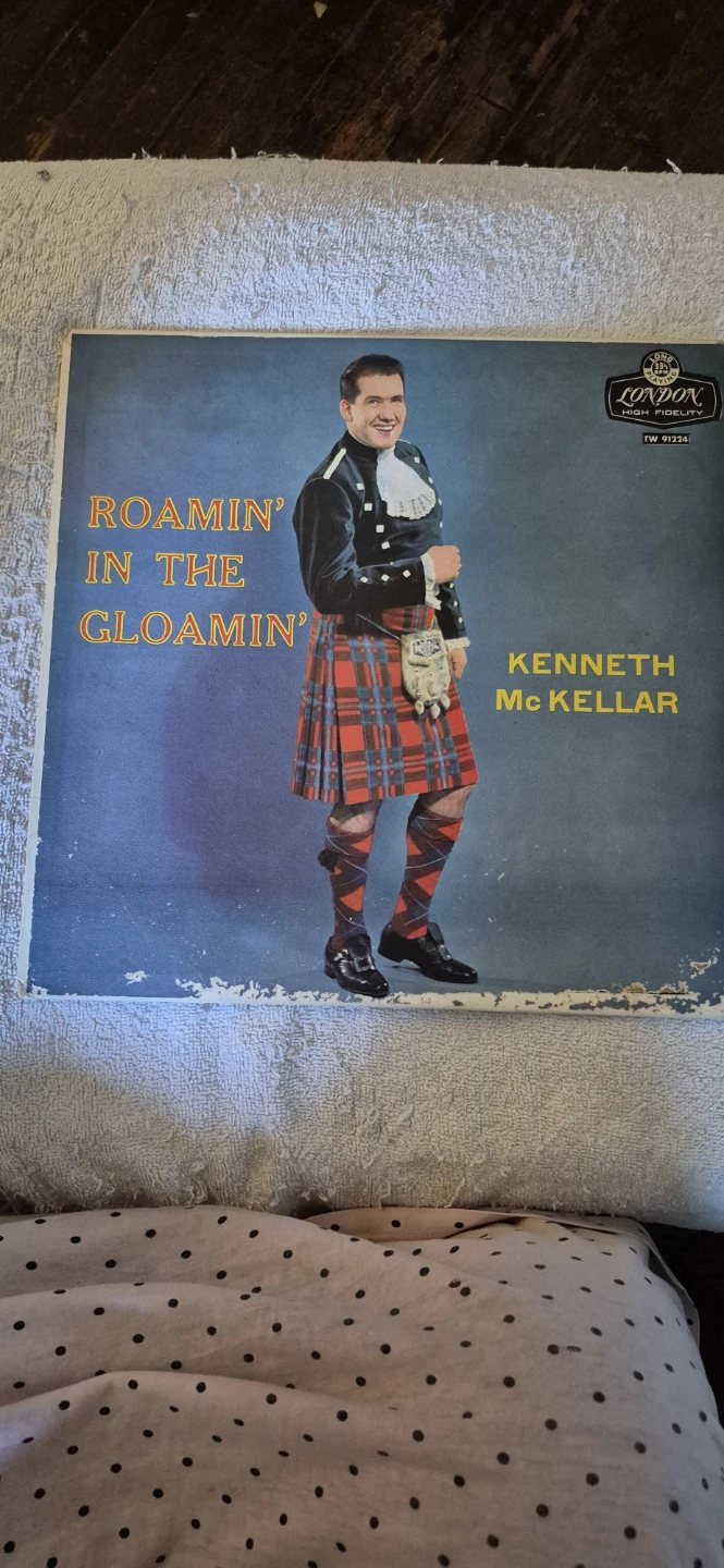 Kenneth McKellar Roamin' In The Gloamin' Vinyl Record