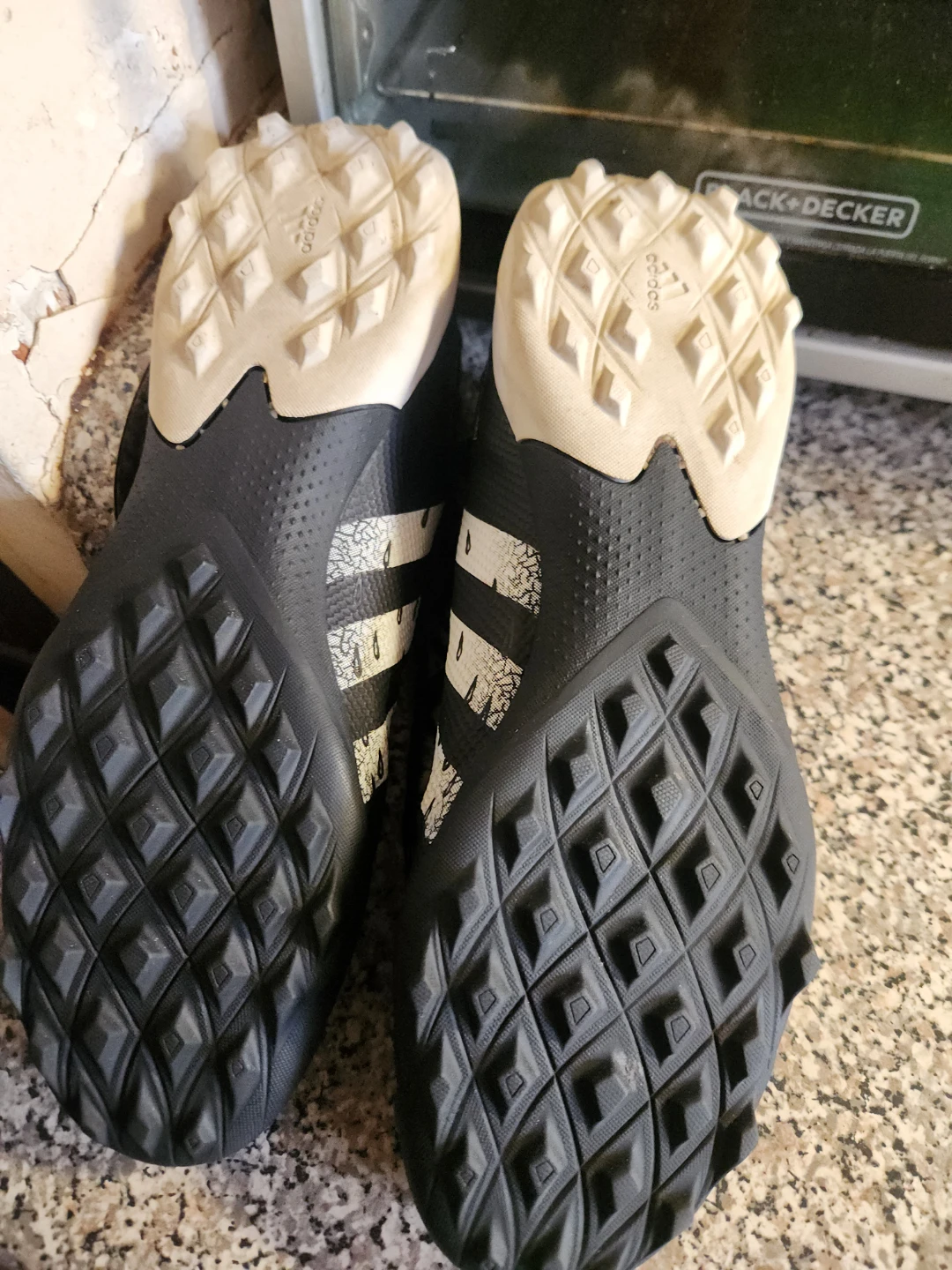Adidas Predator Freak .3 TF Cleats - photo 2