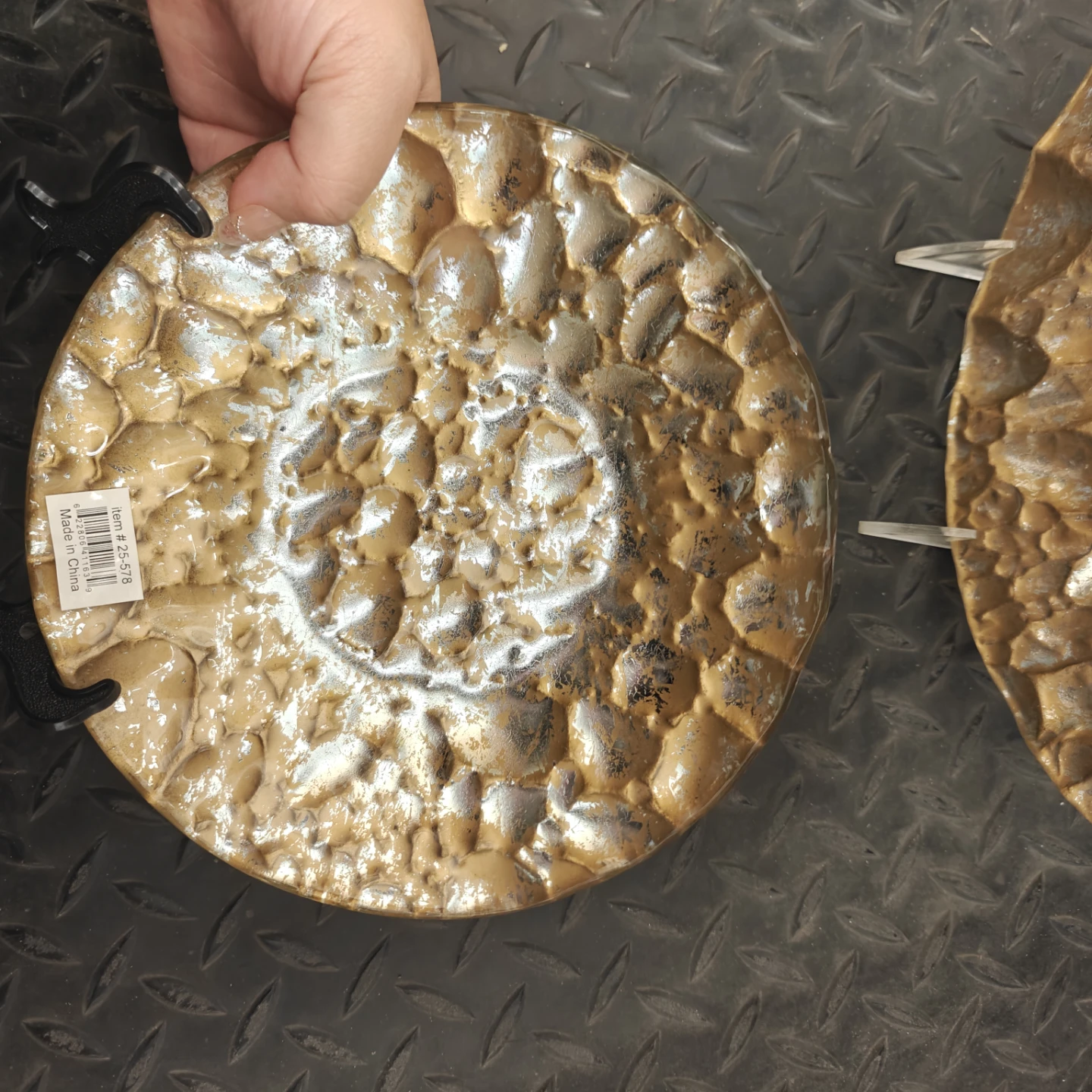 Textured Decorative Plate - photo 4
