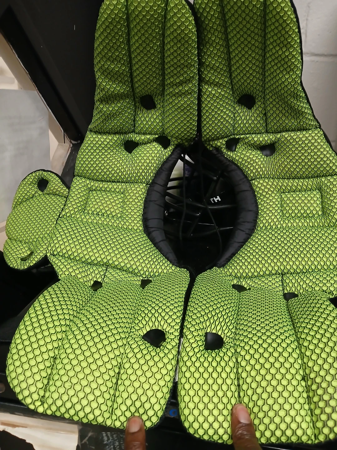 Football equipment - photo 3