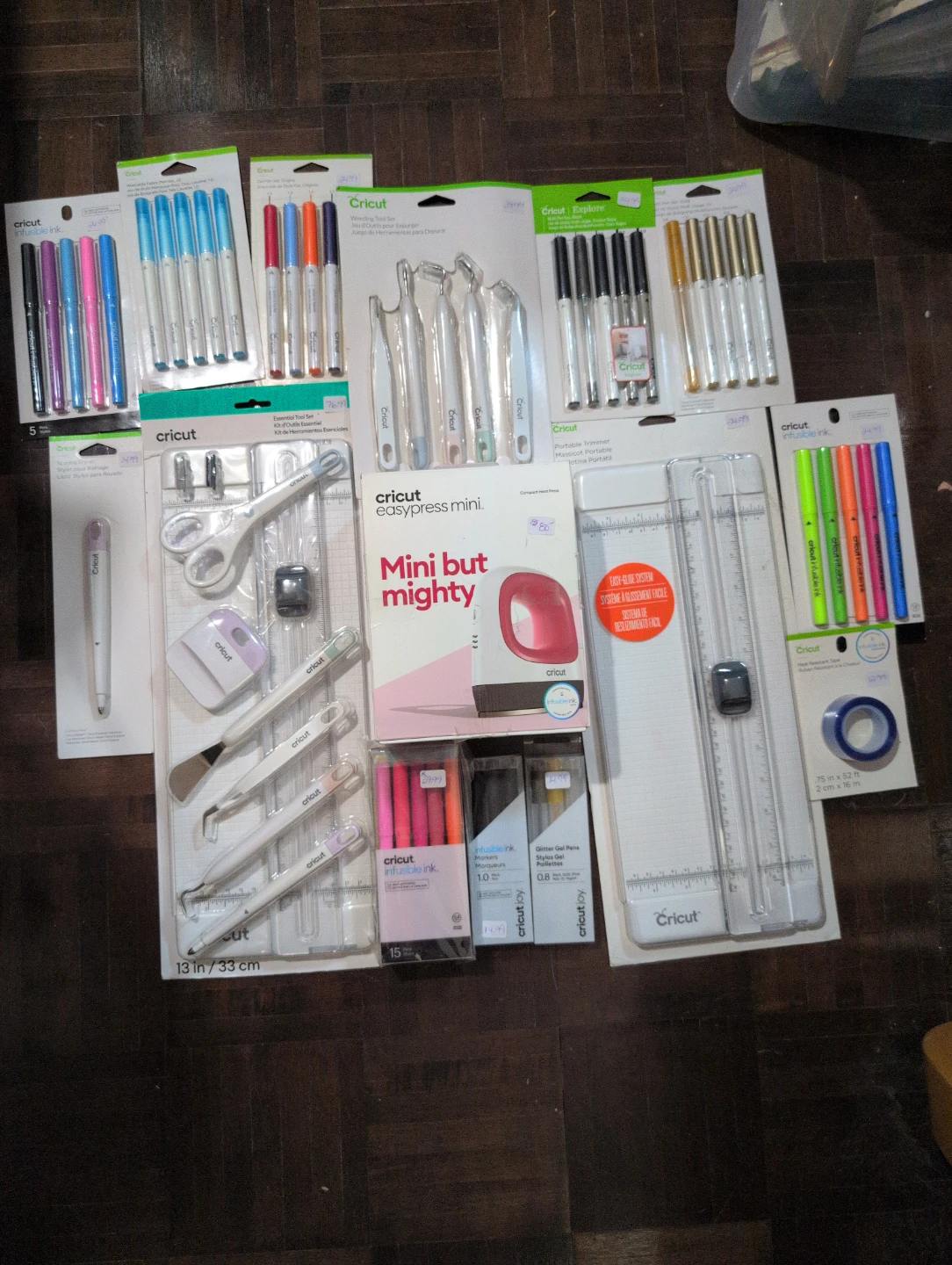 Cricut Crafting Bundle - Pens, Trimmer, Tools & More