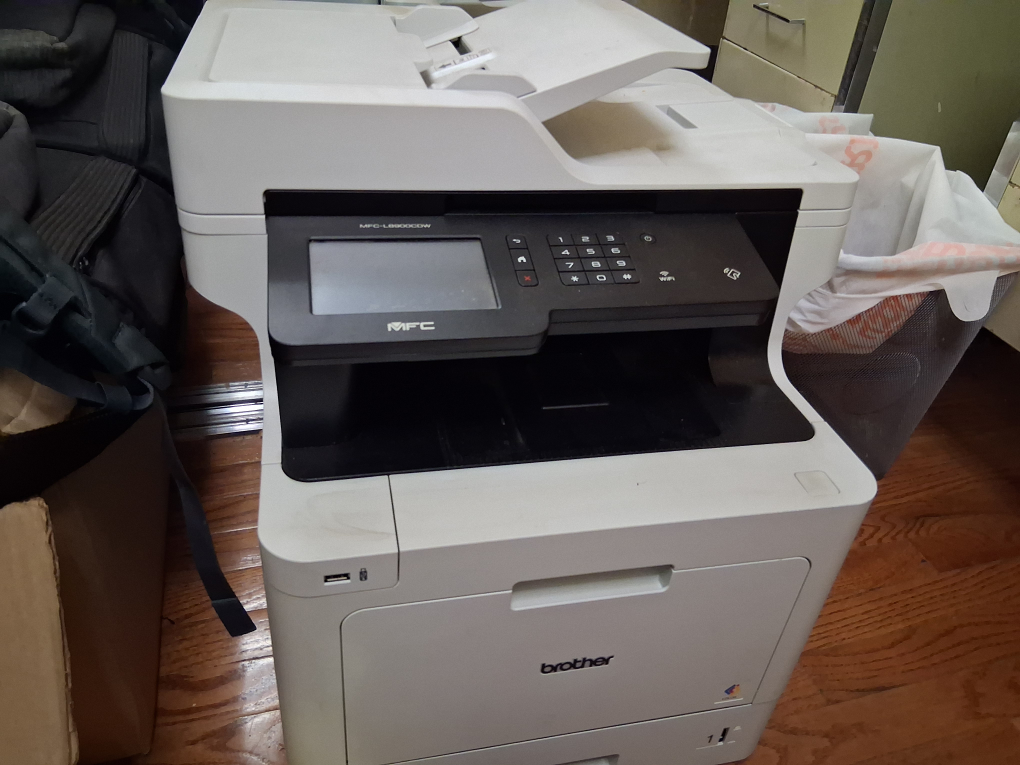 Brother MFC-L8900CDW Printer - photo 2
