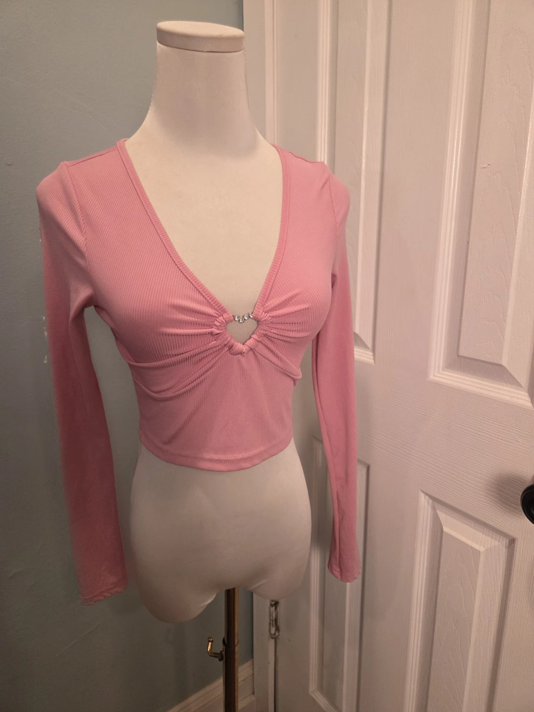 SHEIN Pink Long Sleeve Rhinestone Crop Top
