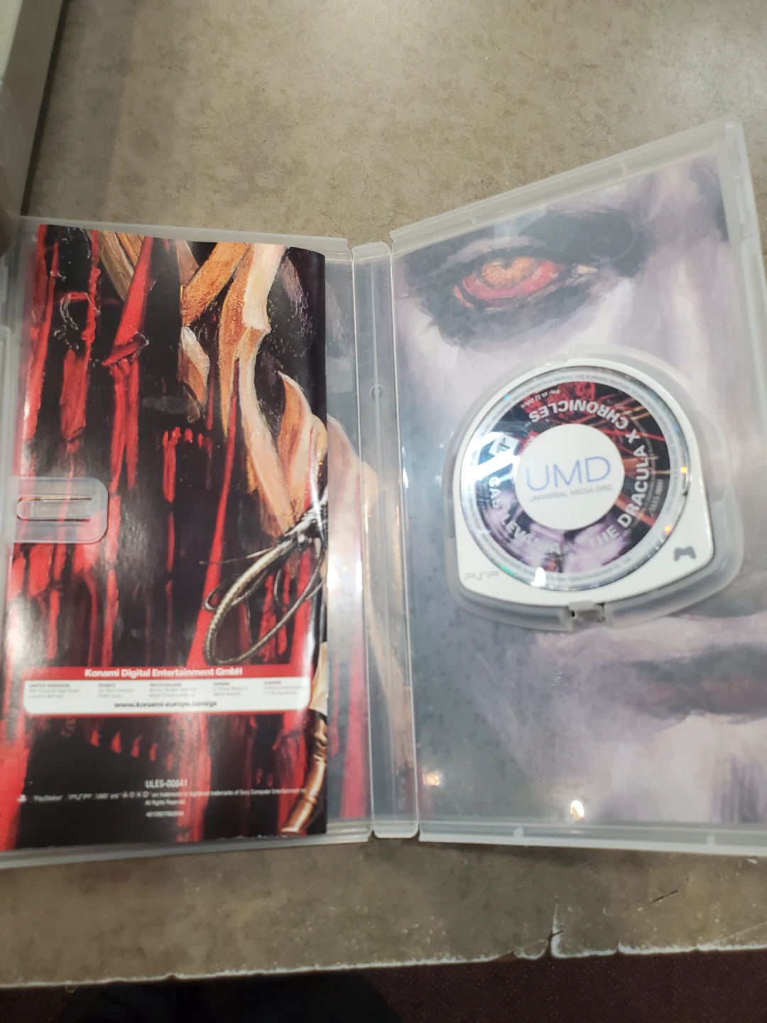 Castlevania The Dracula X Chronicles PSP UMD Game - photo 3