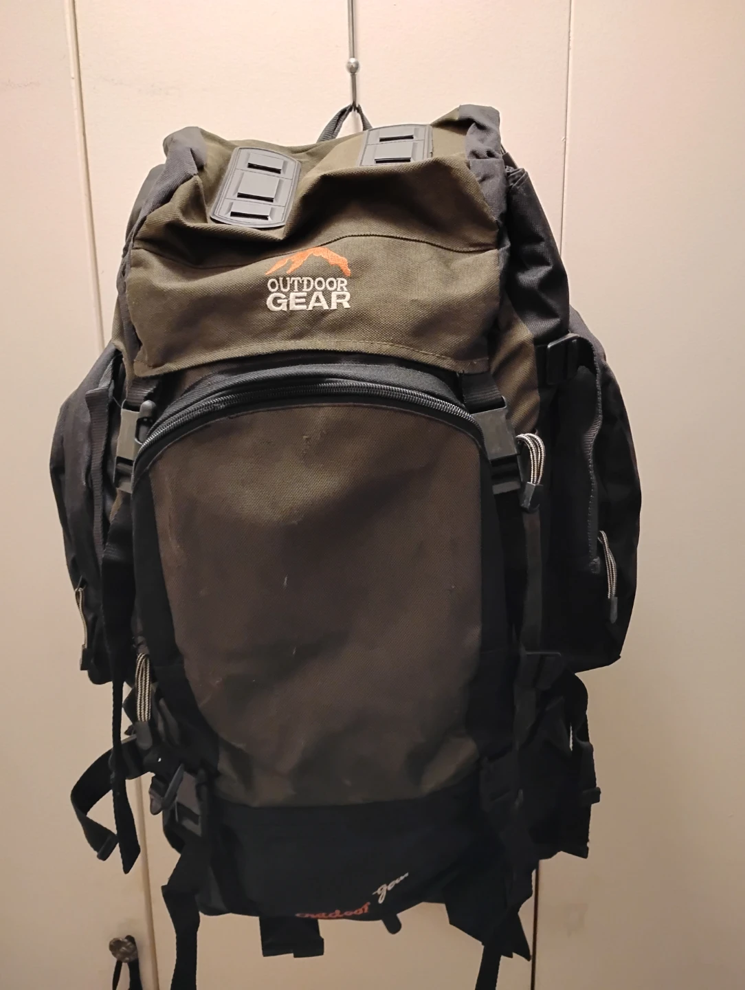 Outdoor Gear Backpack Size 23 L