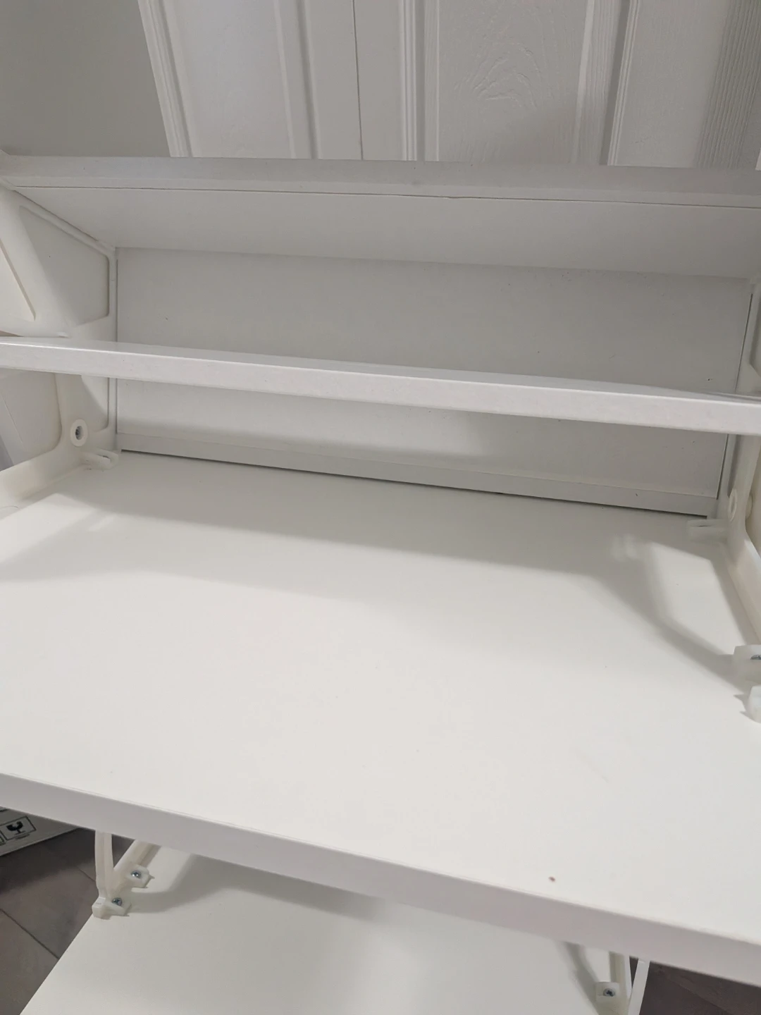 Shoes cabinet