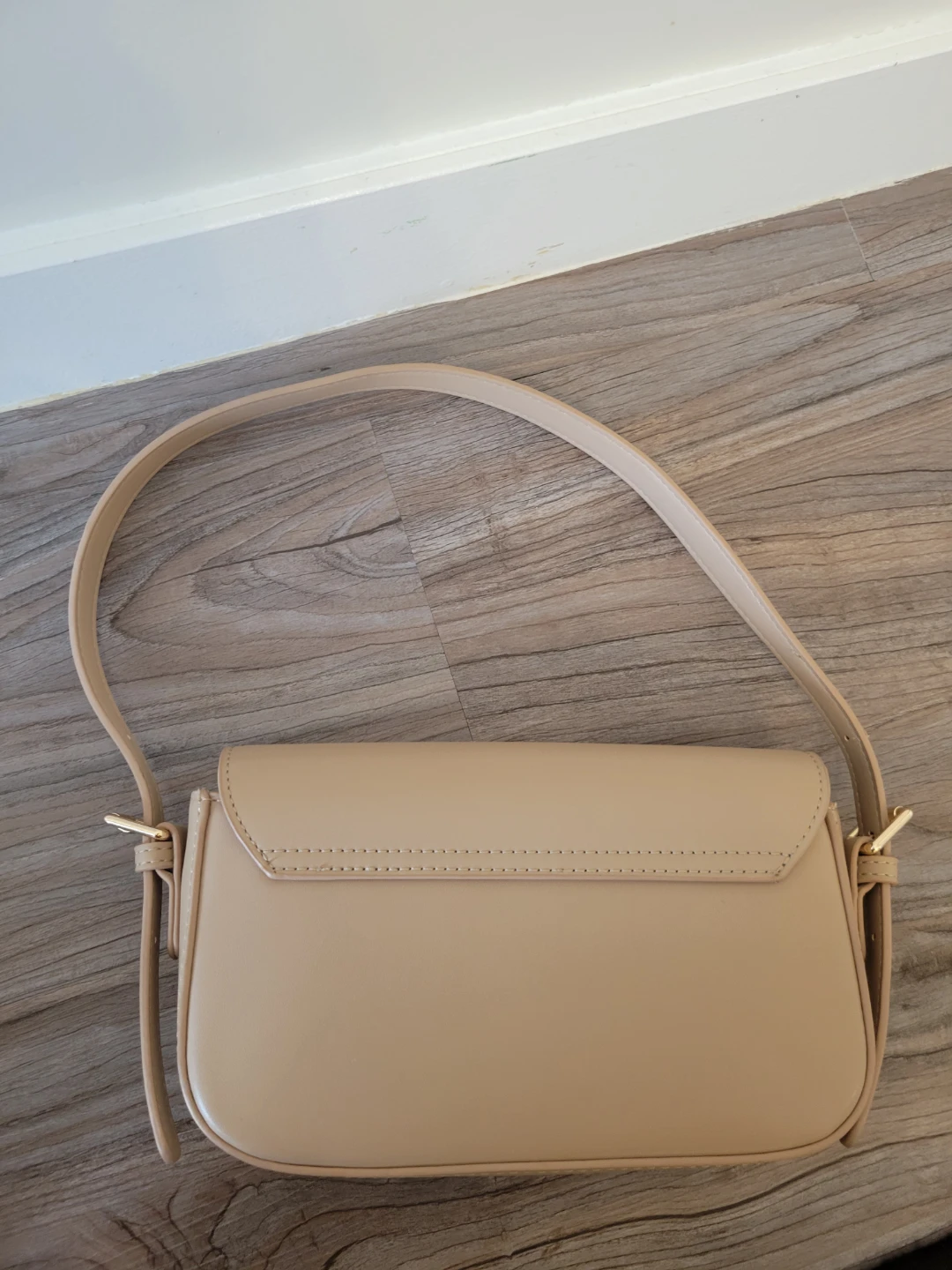 Madison West Beige Shoulder Bag - photo 2