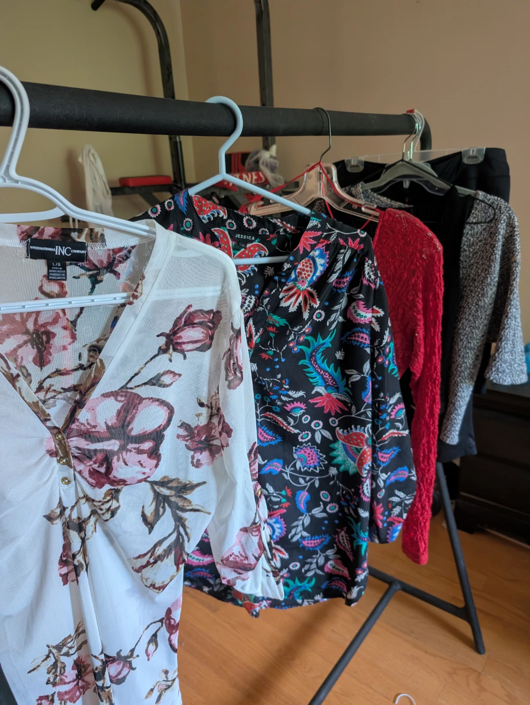 Women's Tops and Bottoms Bundle 10 items size L - photo 2