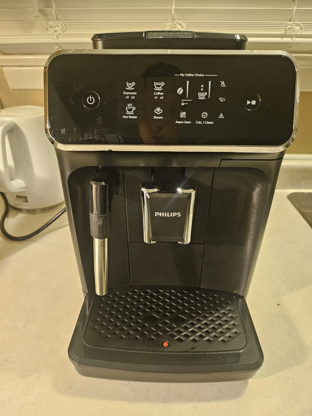 Philips 2200 Series Fully Automatic Coffee Espresso Machine!