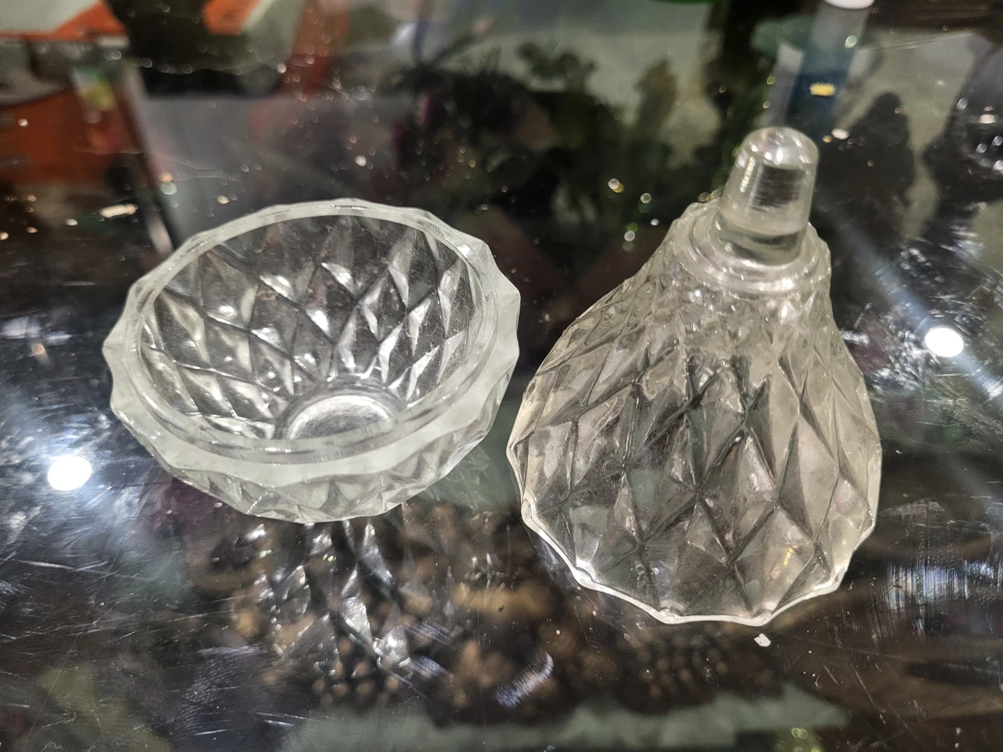 Little cover dish