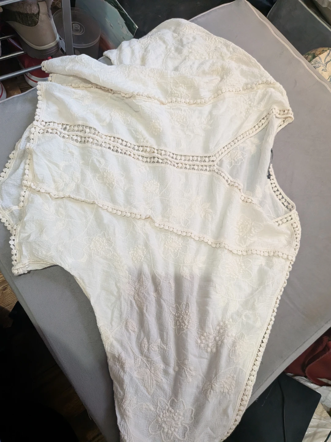 ZARA White Embroidered Top Size S - photo 2
