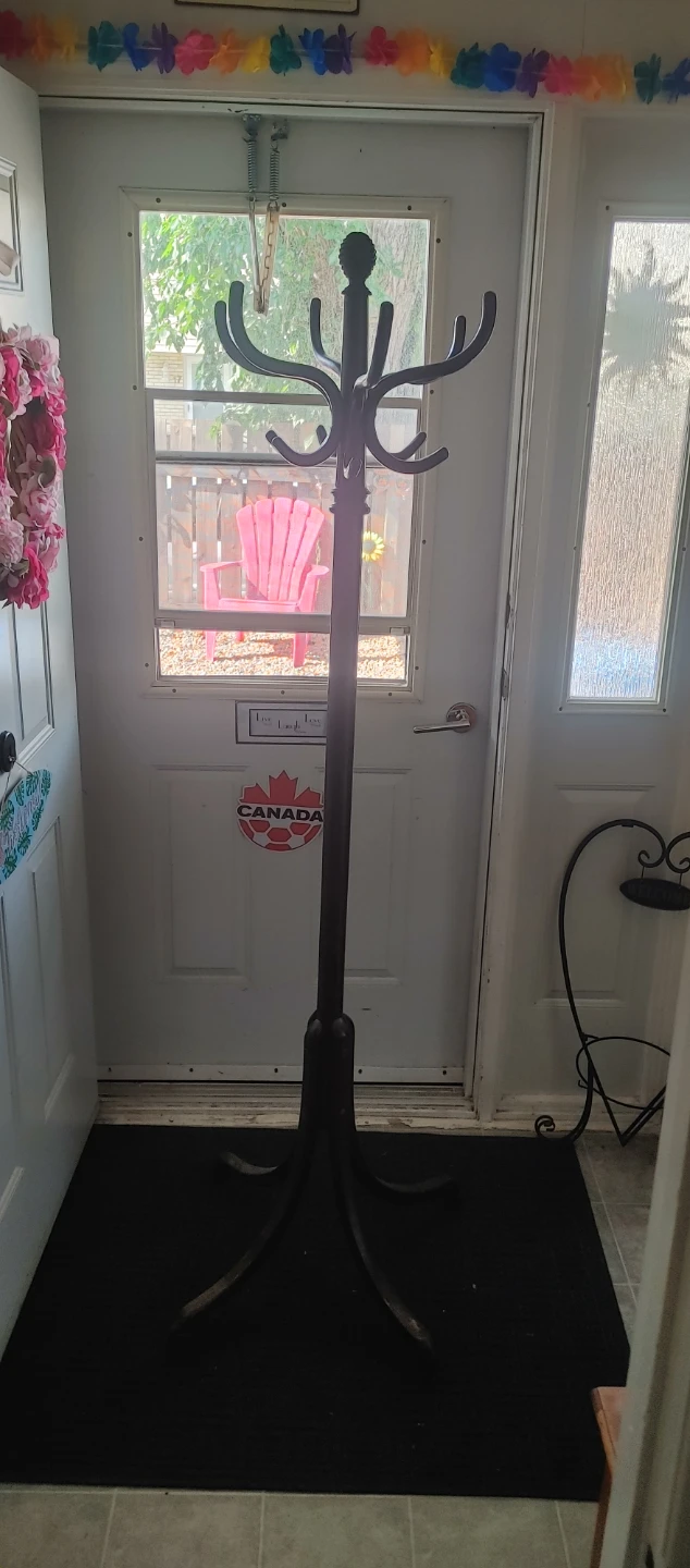 Dark wooden Coat Rack
