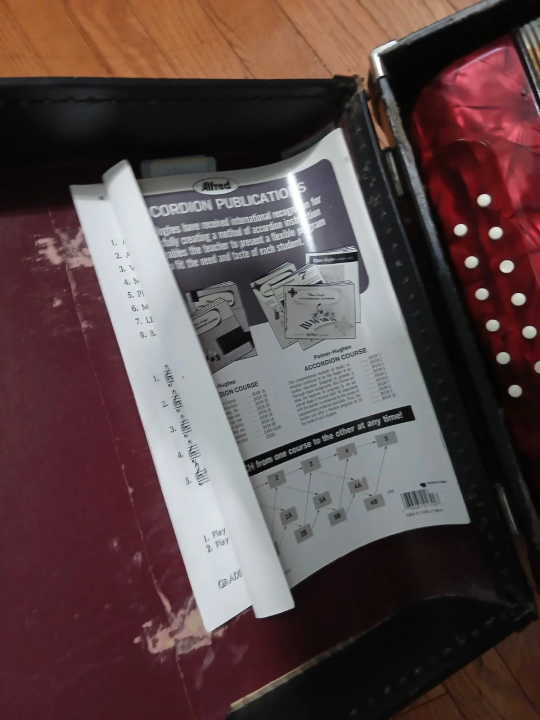 Hohner Accordion with Case and Music Books - photo 4