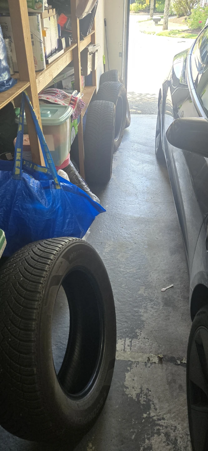 Pirelli Scorpion WeatherActive tires 235/65r18