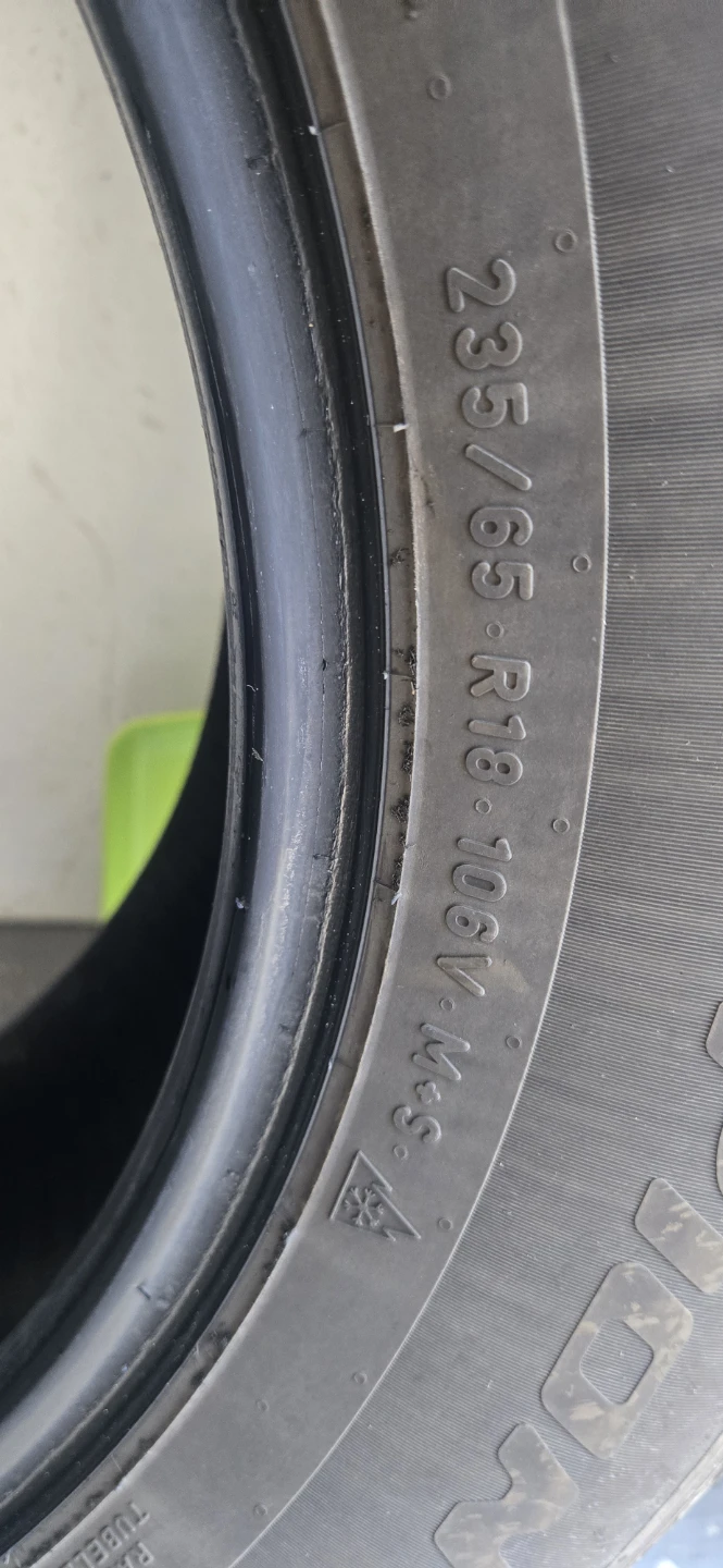 Pirelli Scorpion WeatherActive tires 235/65r18 - photo 4