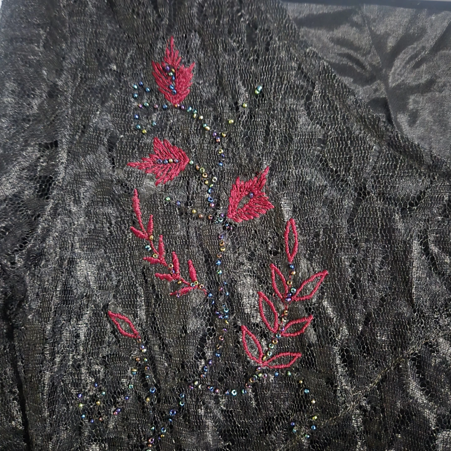 Black Lace & Beaded Top and Skirt Set - photo 5