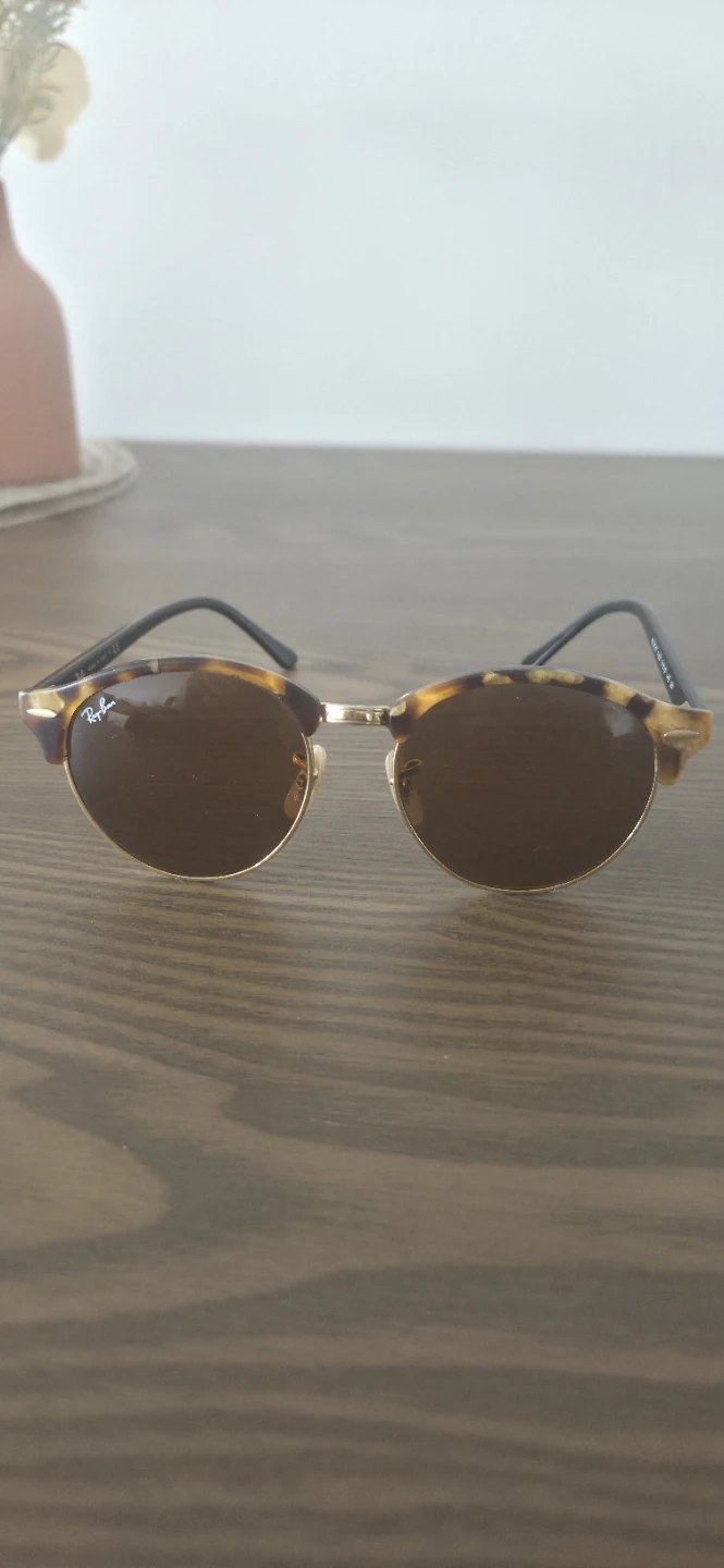 Ray-Ban Clubround Classic Sunglasses Tortoiseshell
