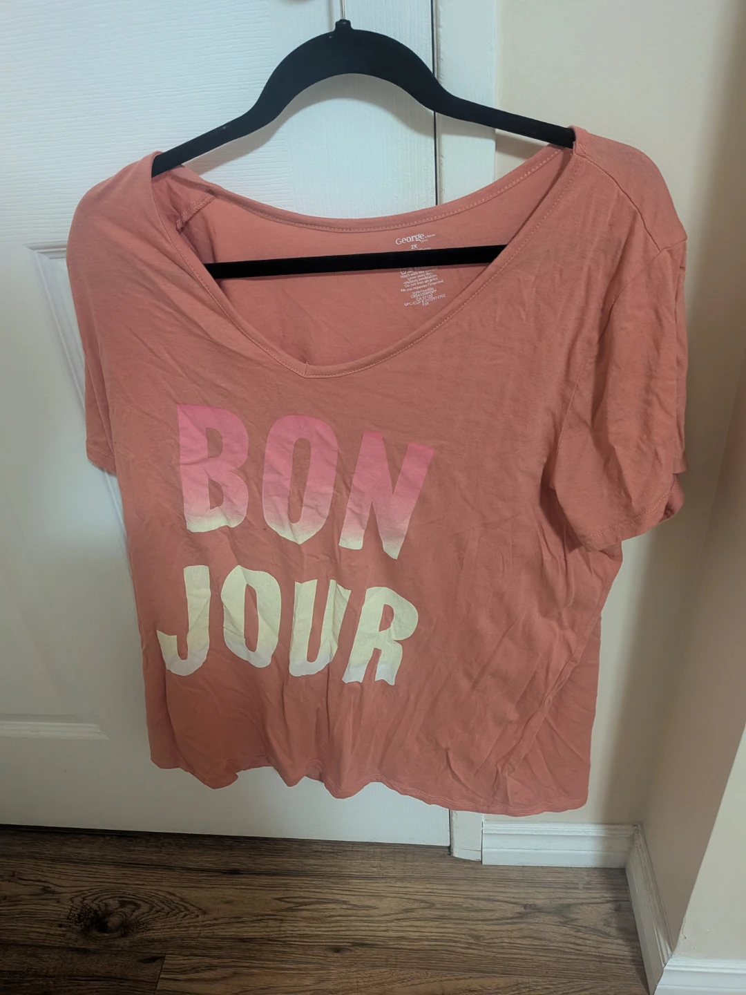 short-sleeve graphic t-shirt pick up in St Albert