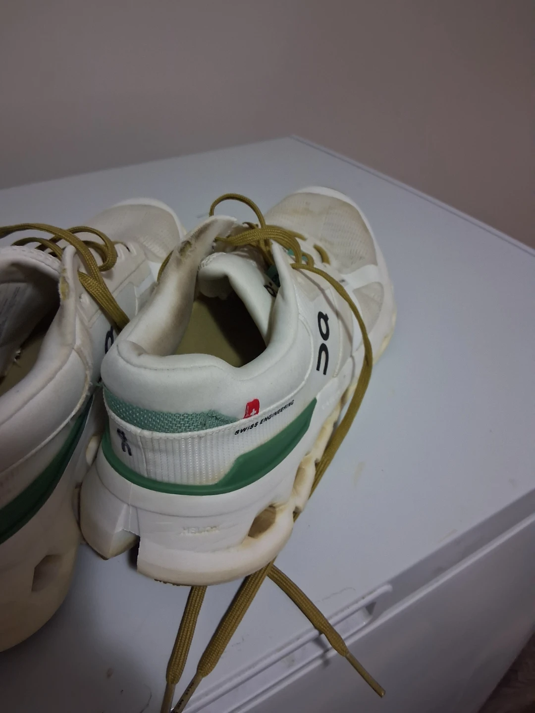 ON CloudTec Running Shoes size 11 - photo 4