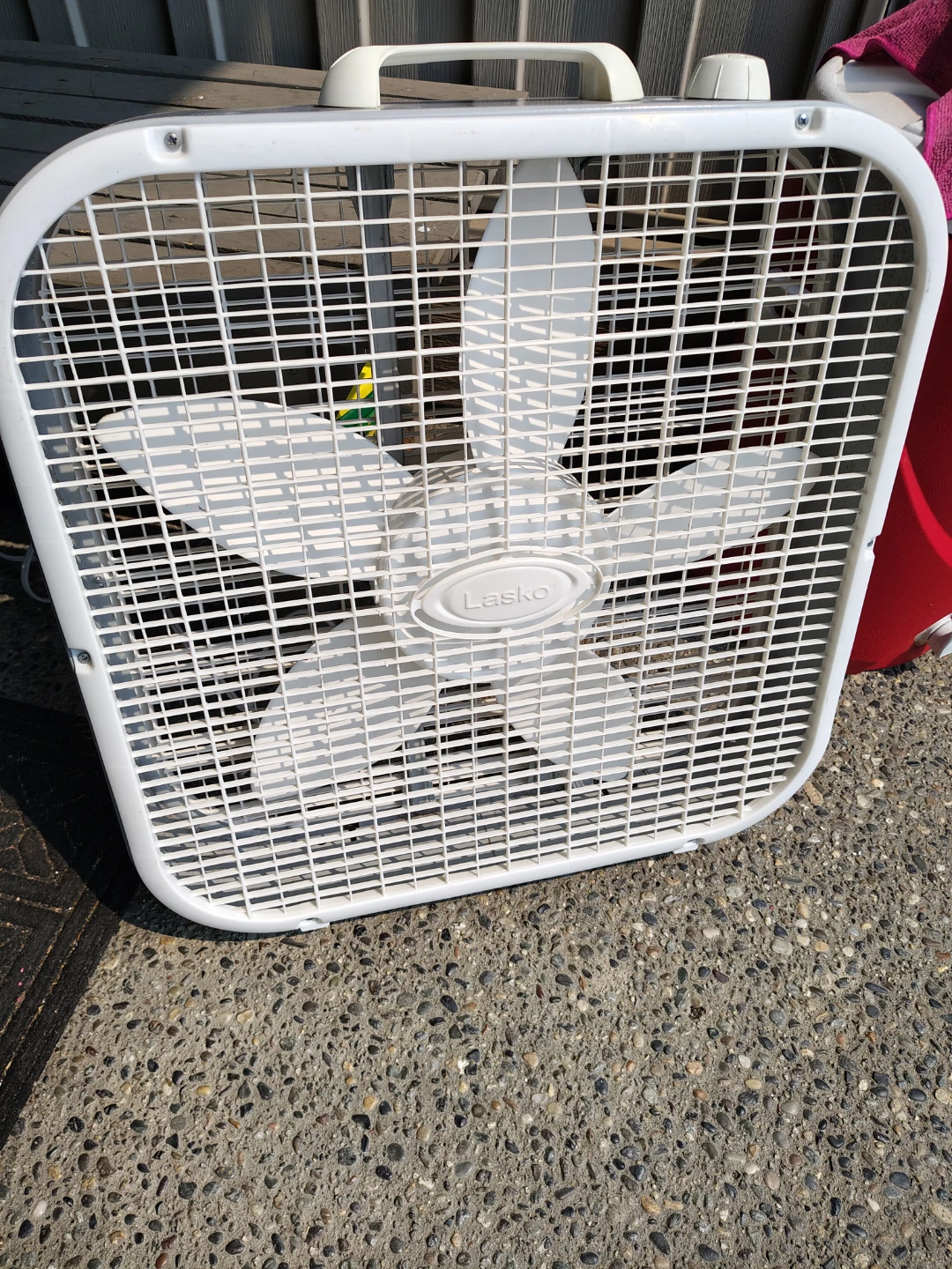 20 Inch Box Fan Like New!