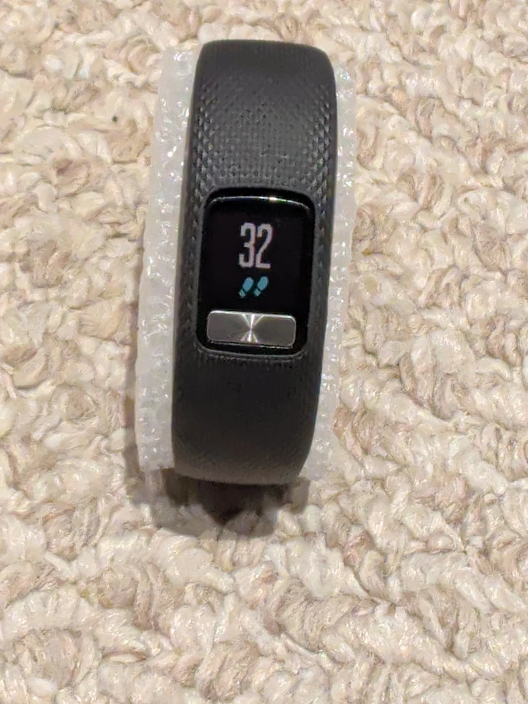 Garmin vívofit 4 Activity Tracker - Black - photo 2