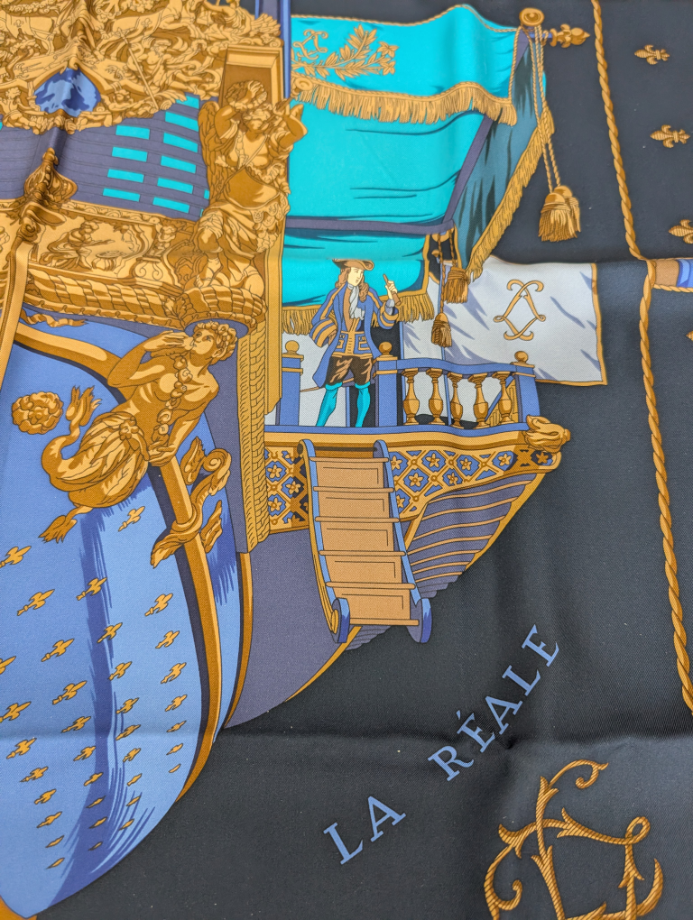 Hermès Silk Scarf - photo 3