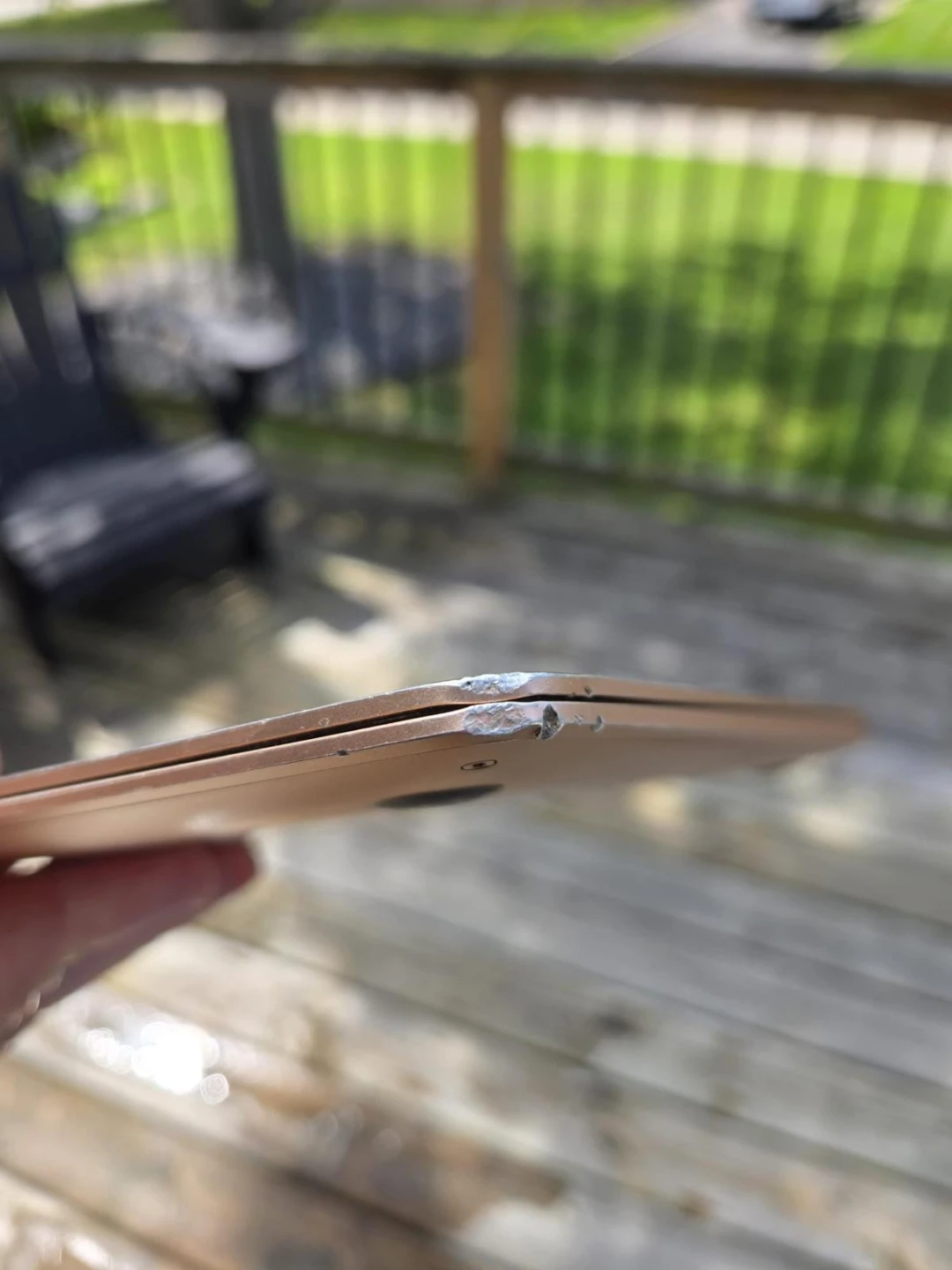 Apple MacBook Air 13-inch (2019) - Gold - photo 2