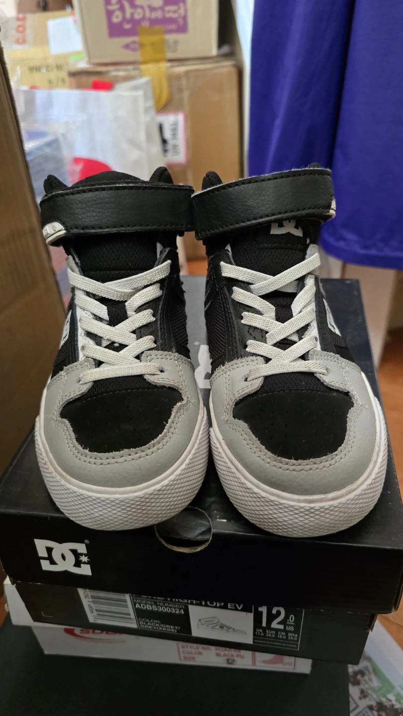 DC Shoes High-Top Sneakers - photo 4