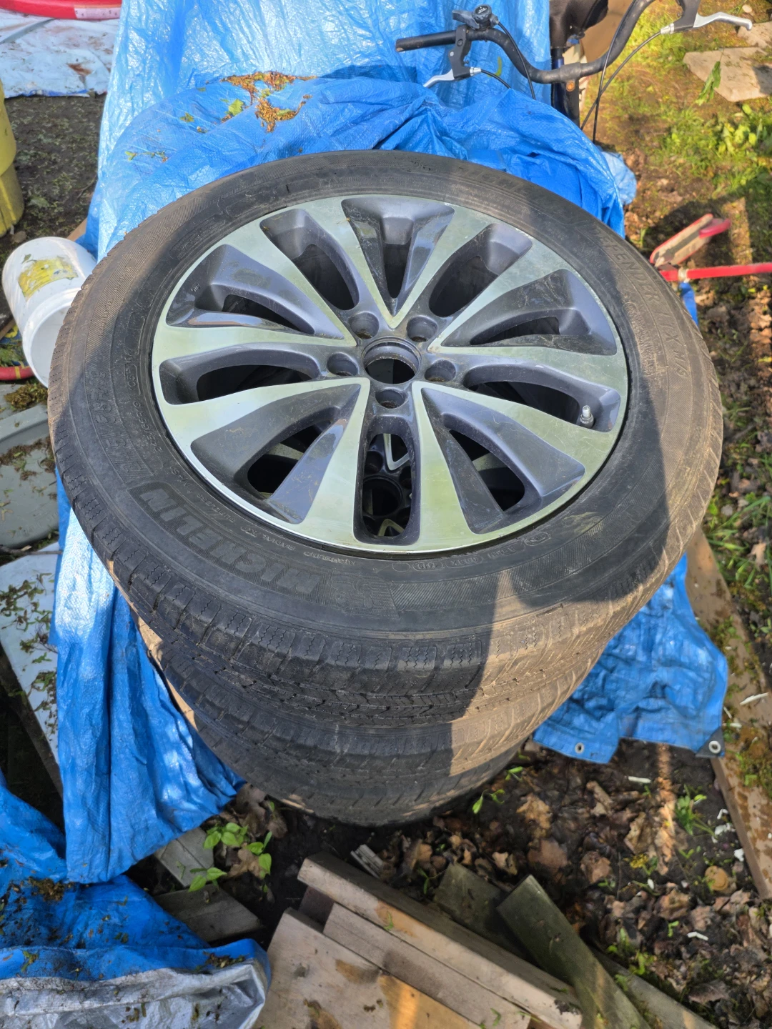 Michelin Tire with Alloy Rim - photo 2