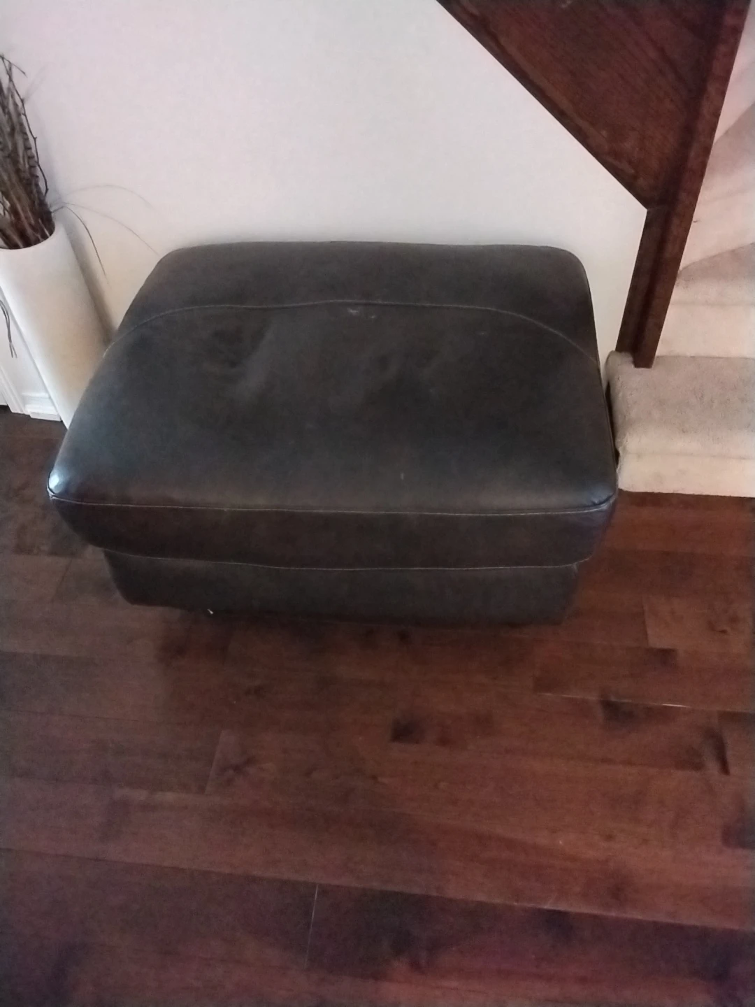 Dark Brown Faux Leather Ottoman Footrest/Chair