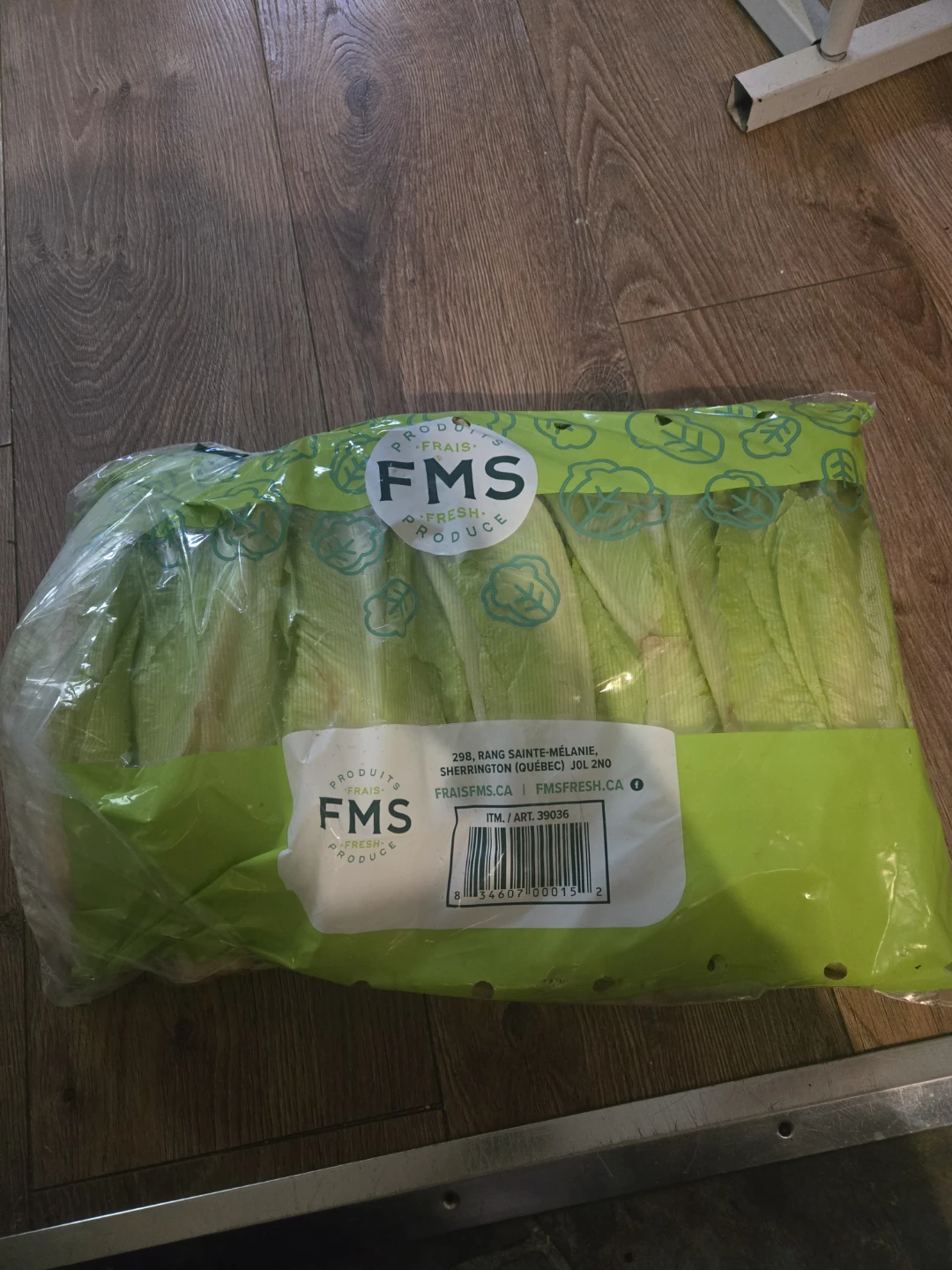 FMS Produce Fresh Romaine Lettuce