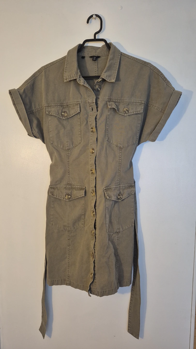 Dress Cargo Style