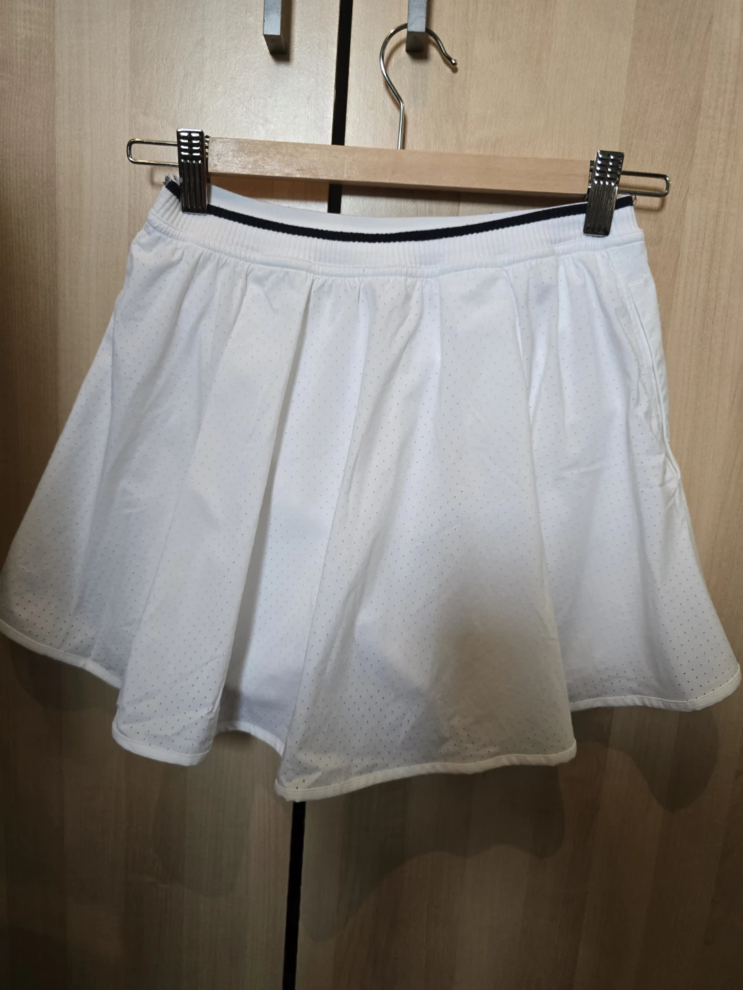 Lululemon White Tennis Skirt - Size 4