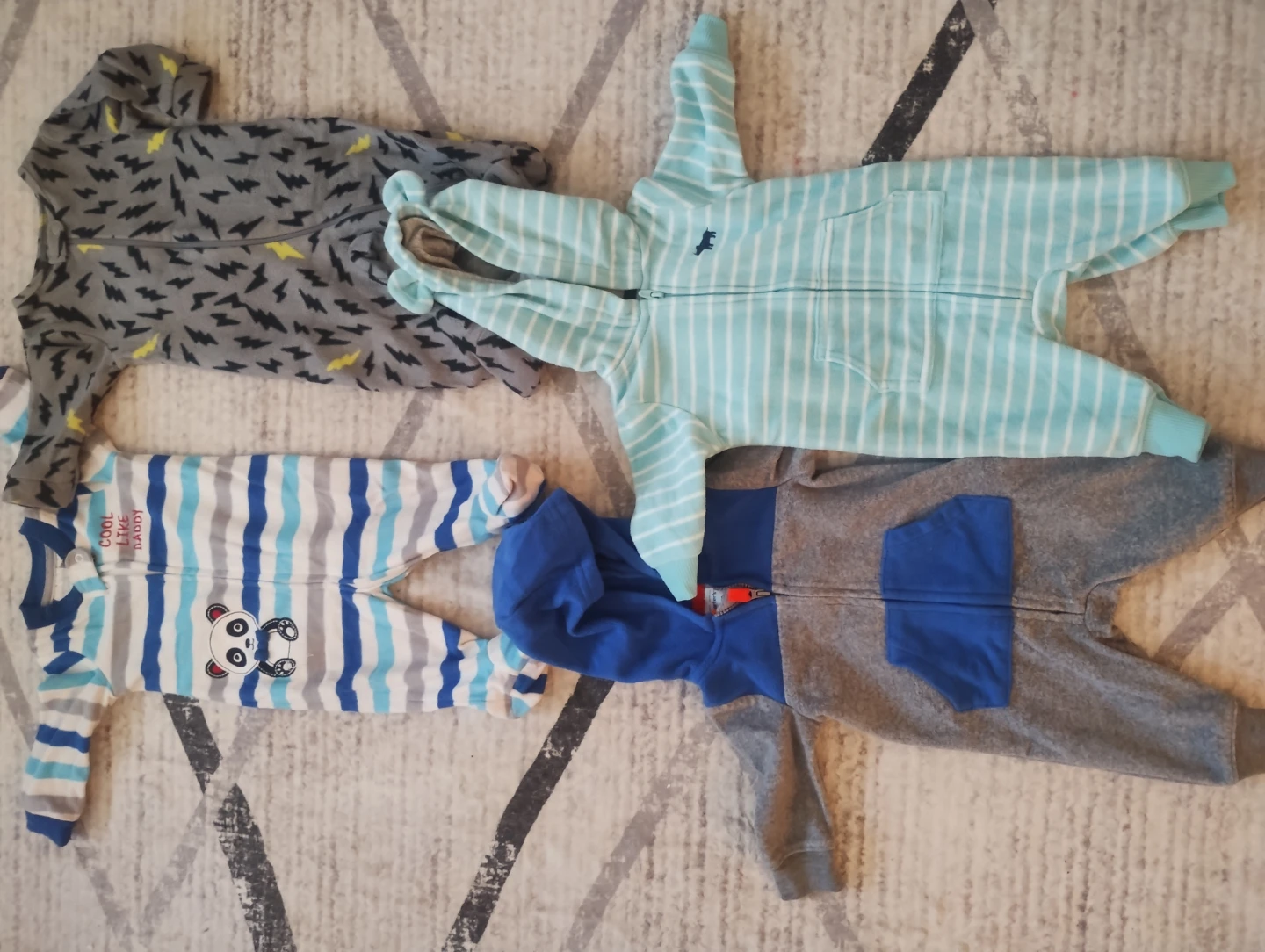 Kids mixed clothes bundle 0-3 and 3 months