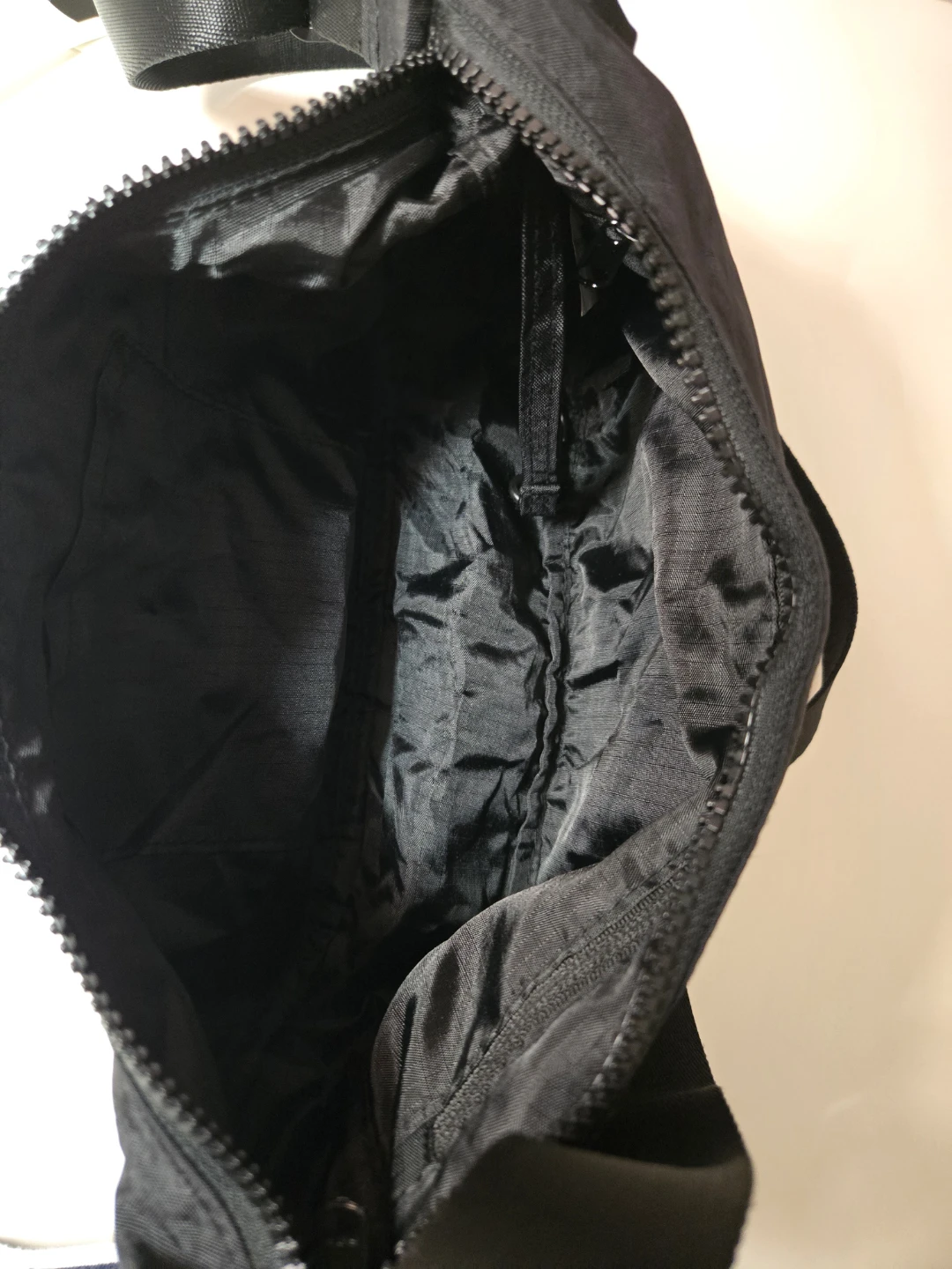 Nylon crescent bag - photo 3