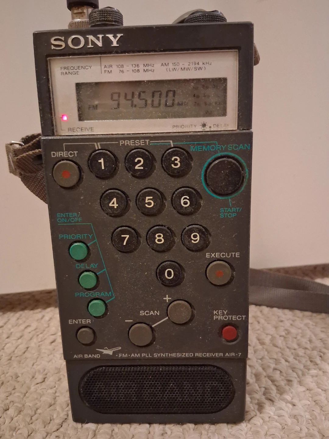 Vintage AIR-7 FM AM SW PLL Synthesized Receiver