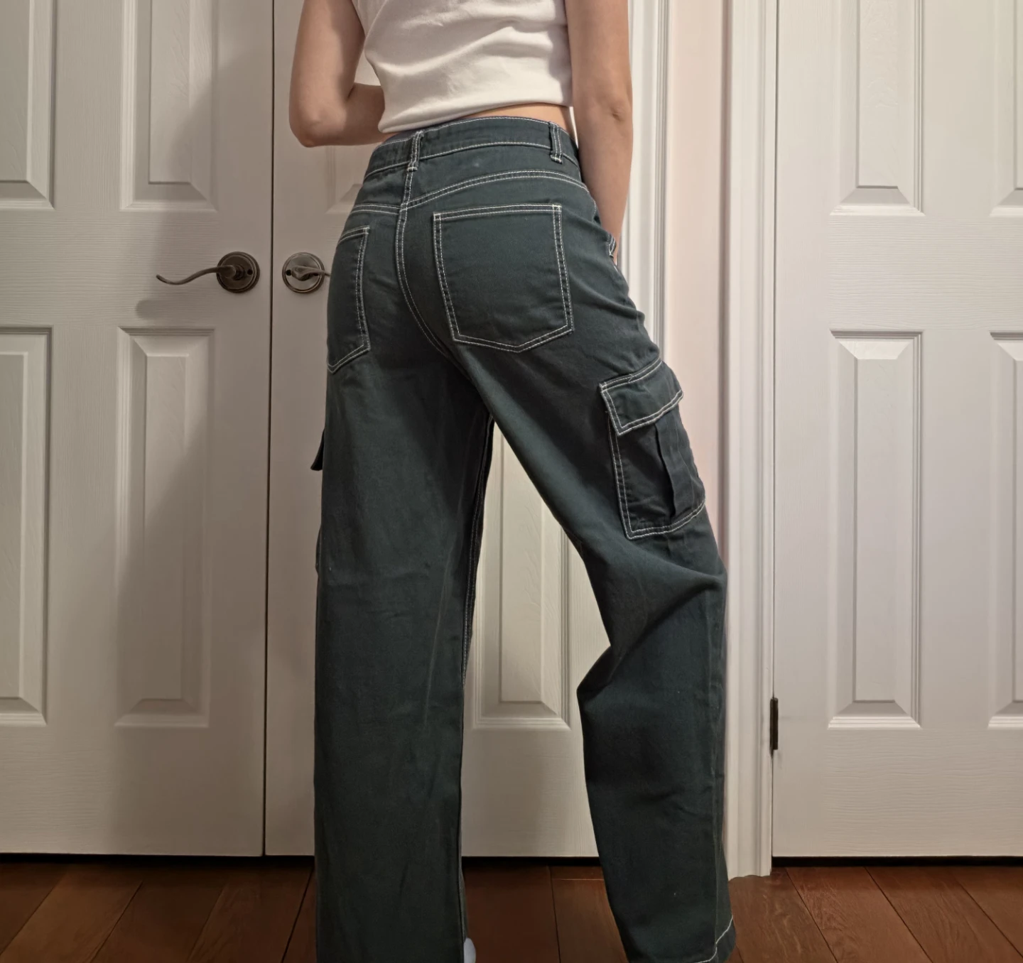 H&M Cargo Pants in Forest Green - photo 2