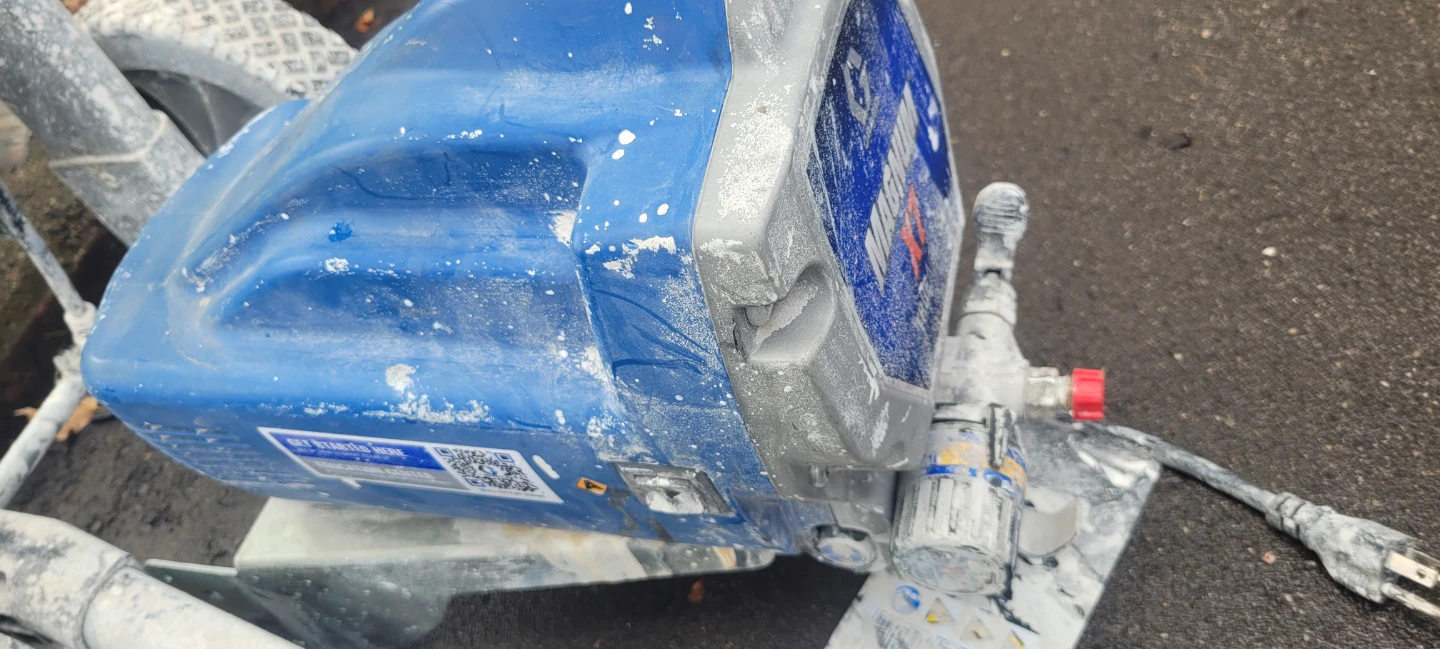 Graco Magnum Airless Paint Sprayer - photo 2