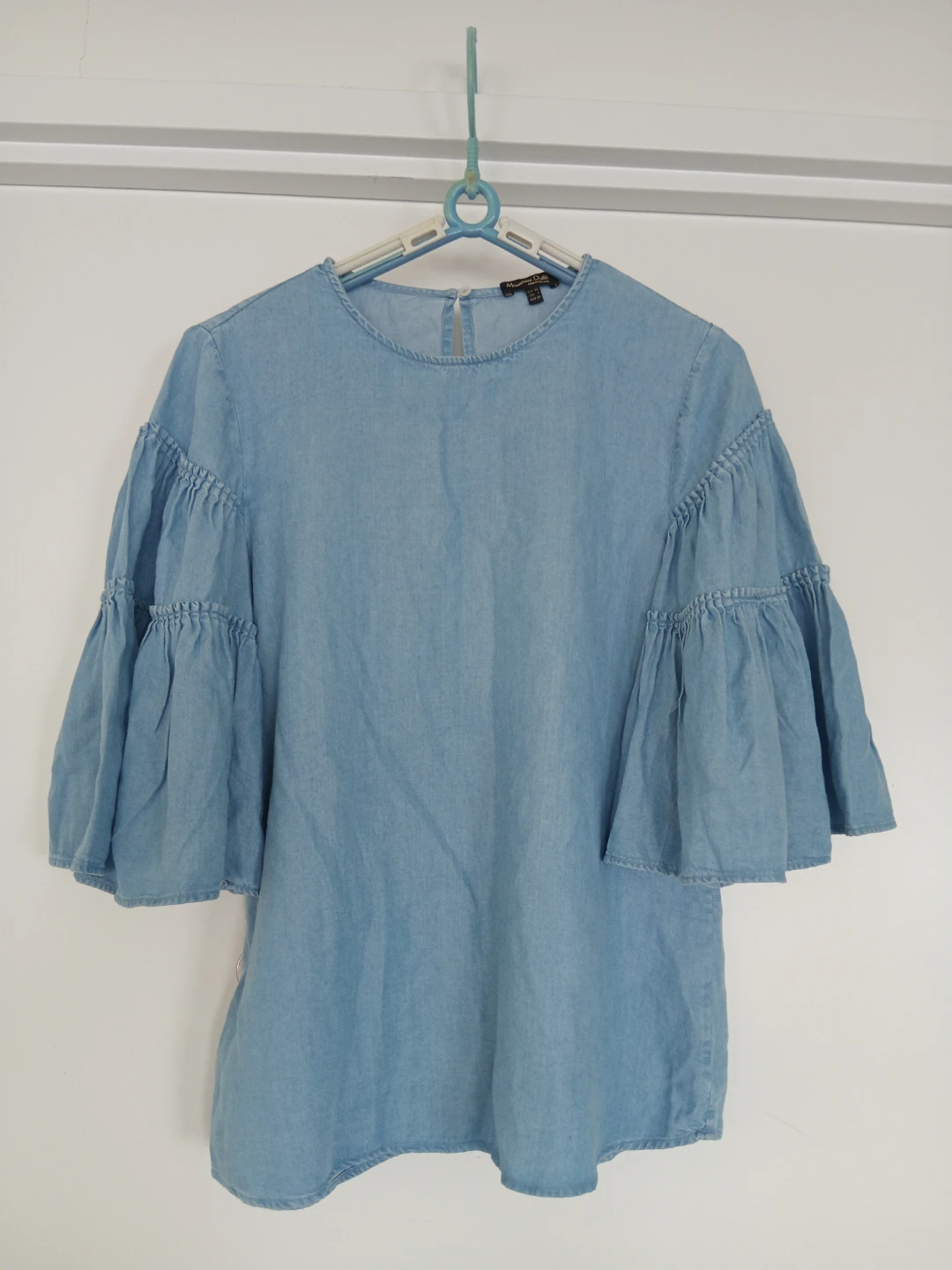 Massimo Dutti light blue ruffle sleeve top