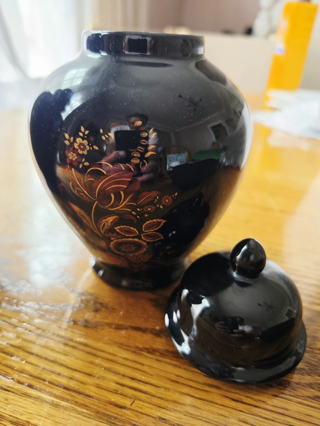 Pair of black ceramic ginger jars - photo 2
