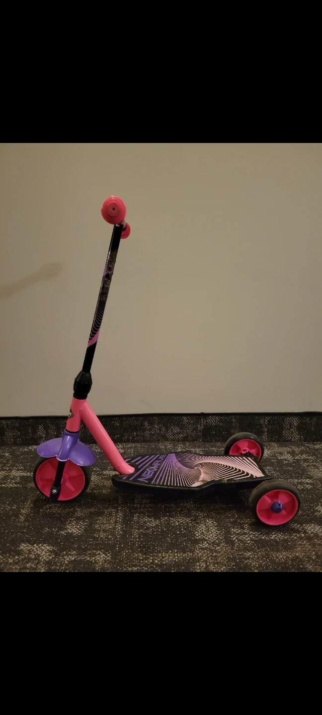 Huffy 3-Wheel Scooter for Kids - photo 5