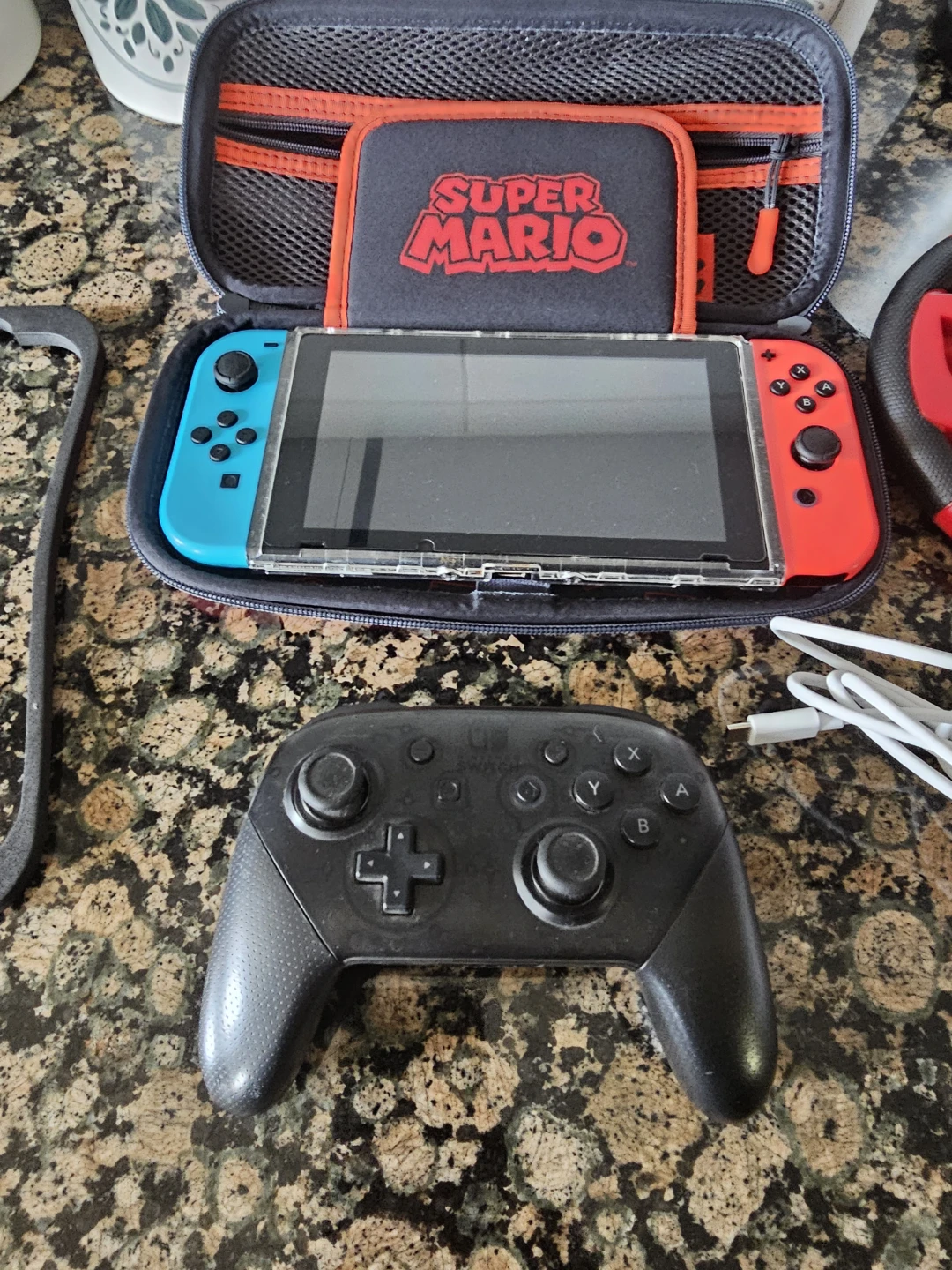Nintendo Switch V2 Console Bundle - photo 2