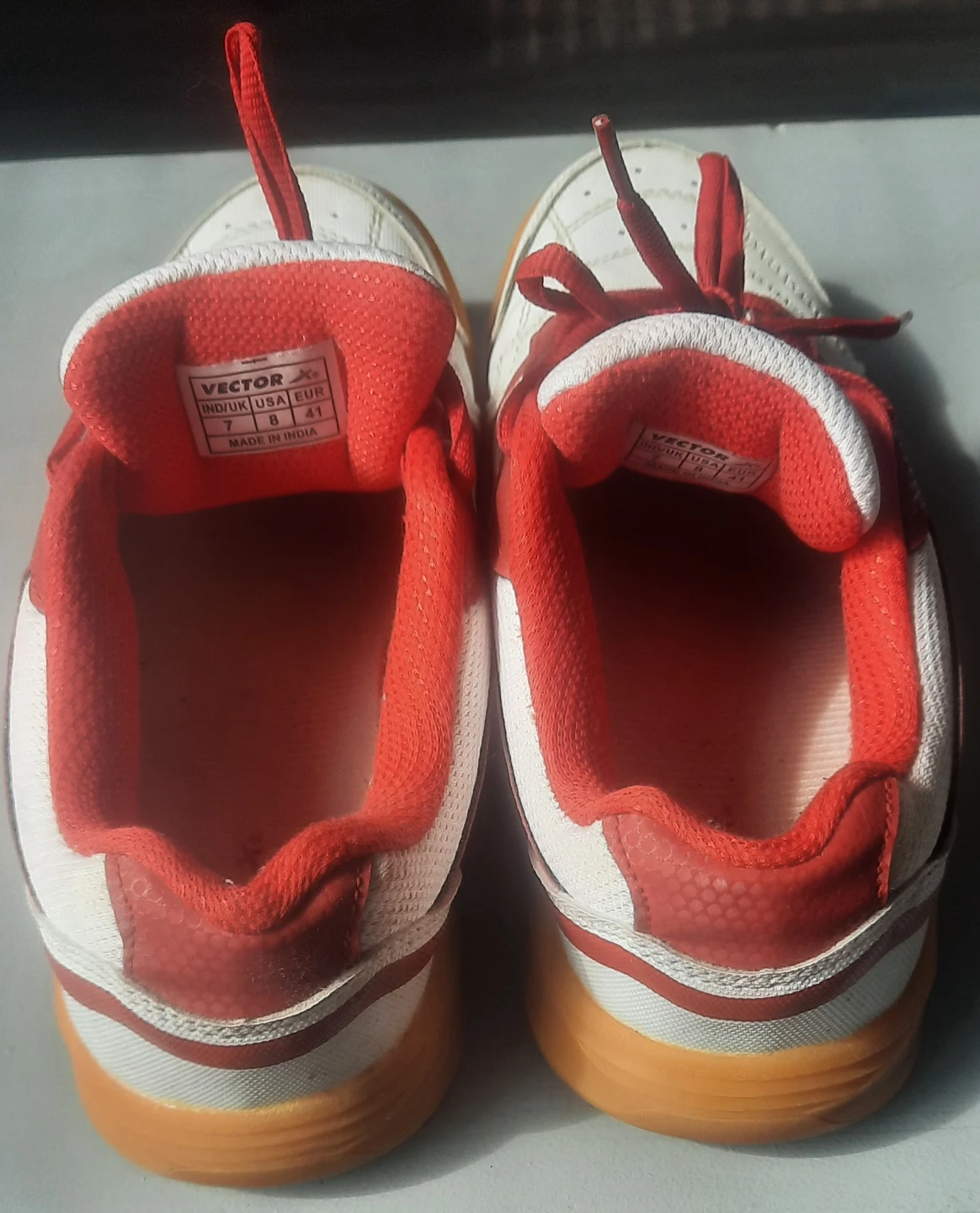 Vector Badminton Shoes Size 8