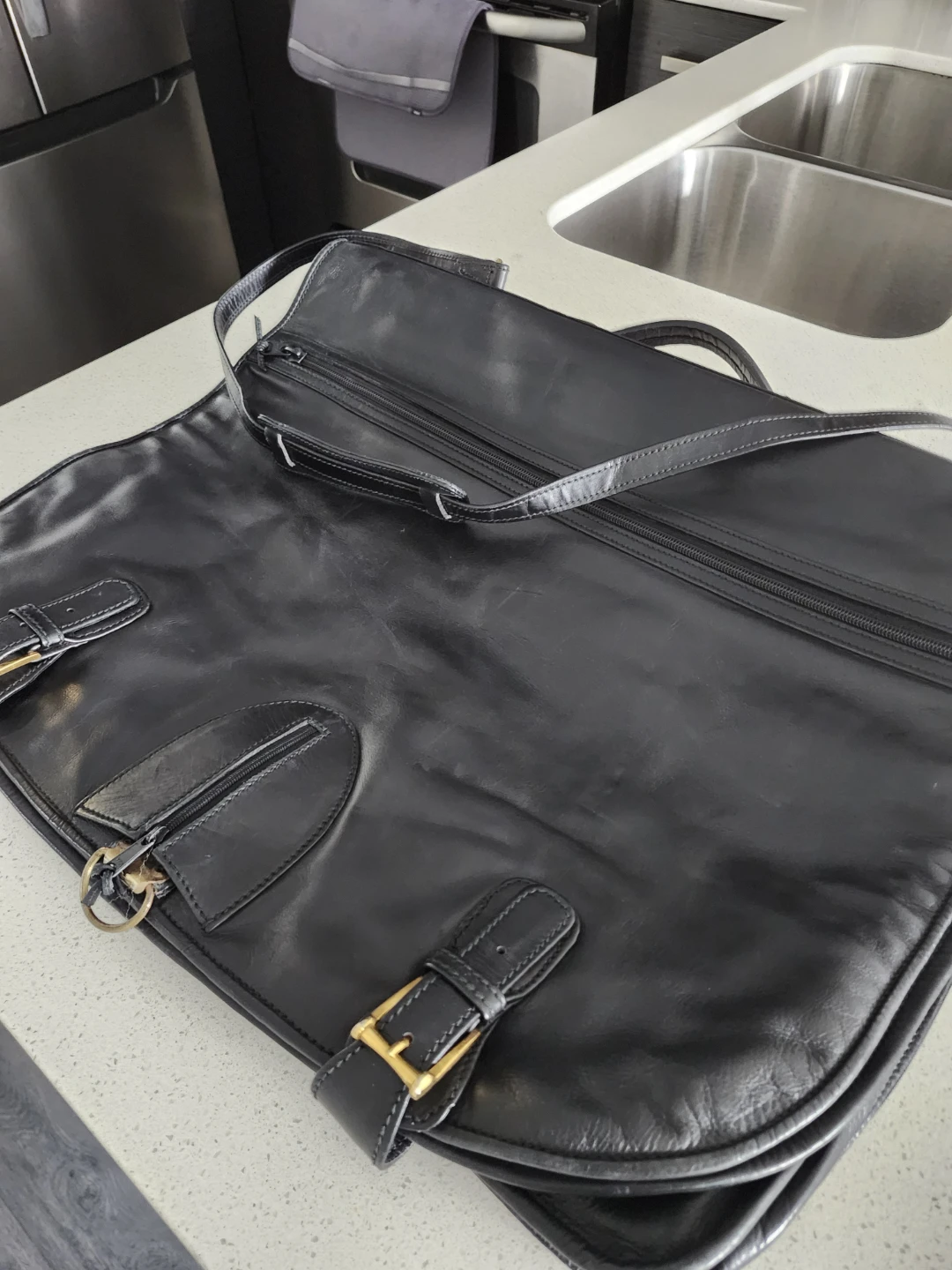 Excelsior Gallery Vera Pelle Black Leather Garment Bag