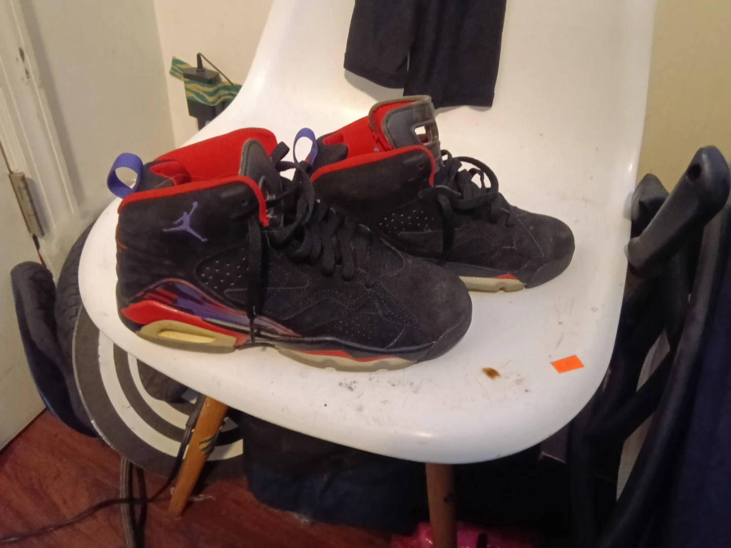 Air Jordan 6 Retro Sneakers - photo 2