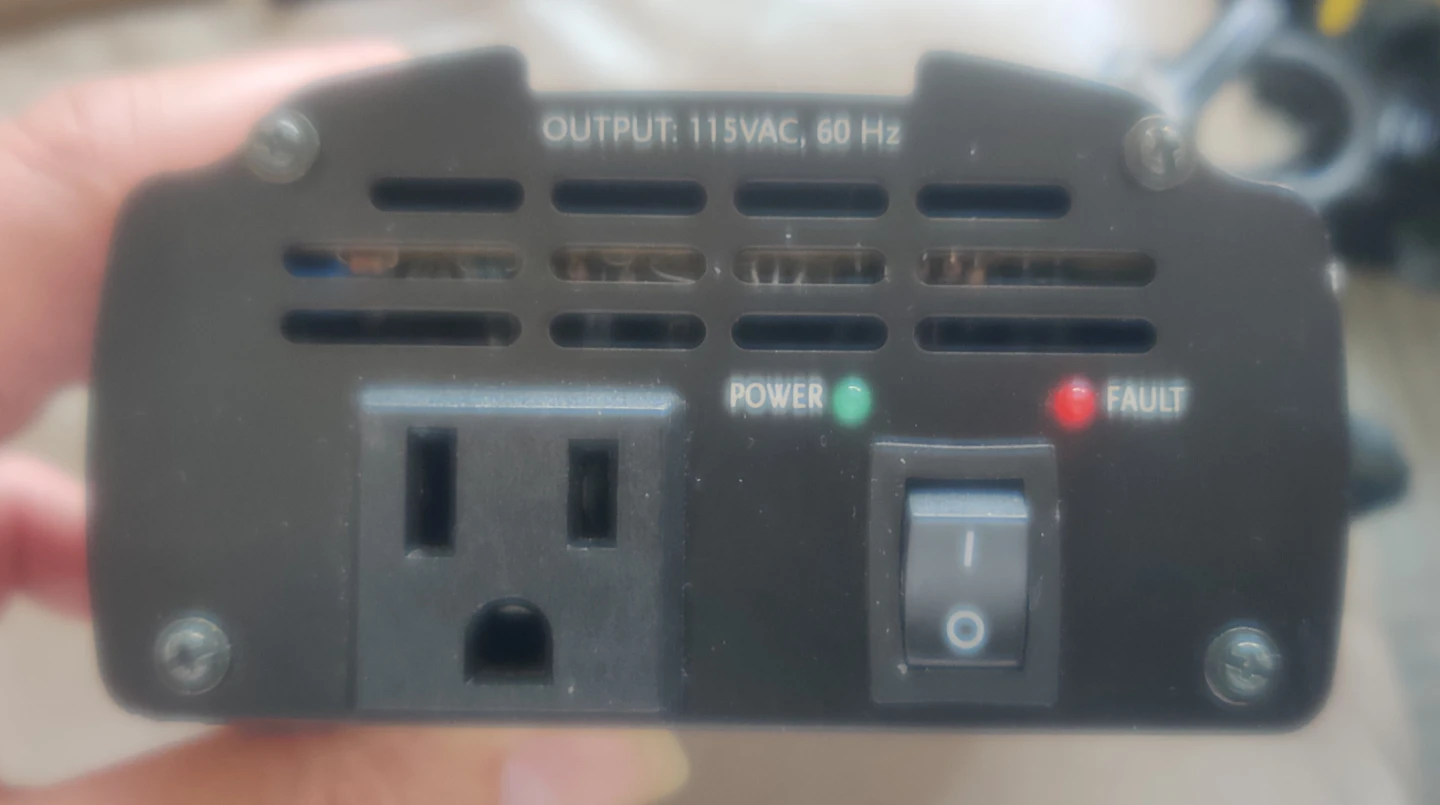 MotorMaster Eliminator 175W Mobile Power Inverter - photo 2