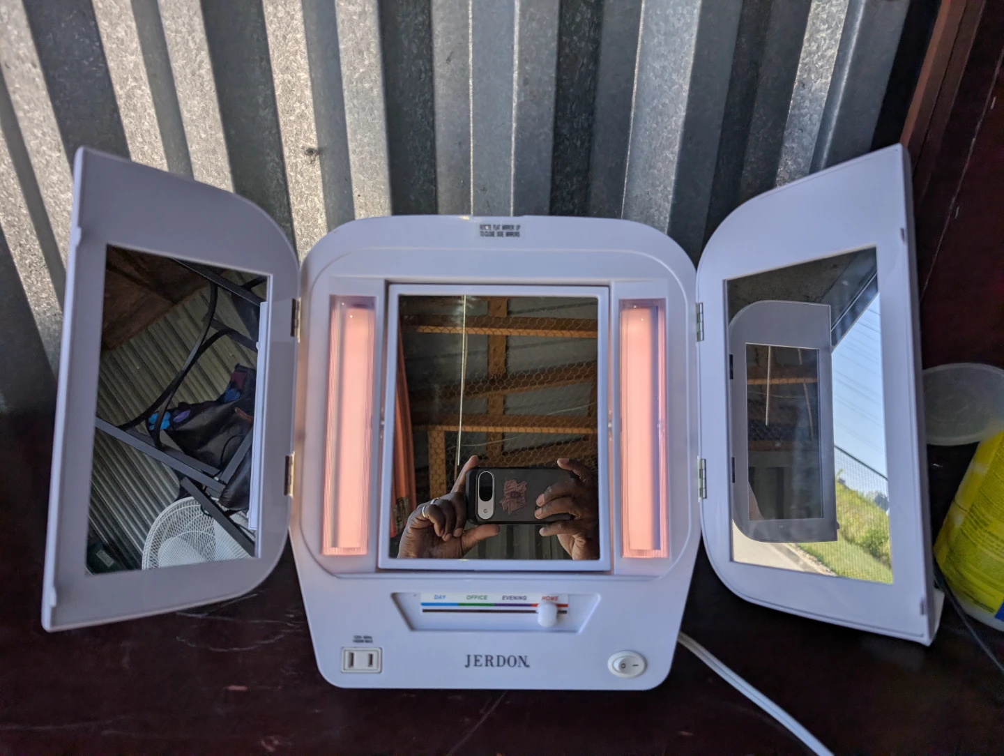 Jerdon Tri-Fold Lighted Vanity Makeup Mirror